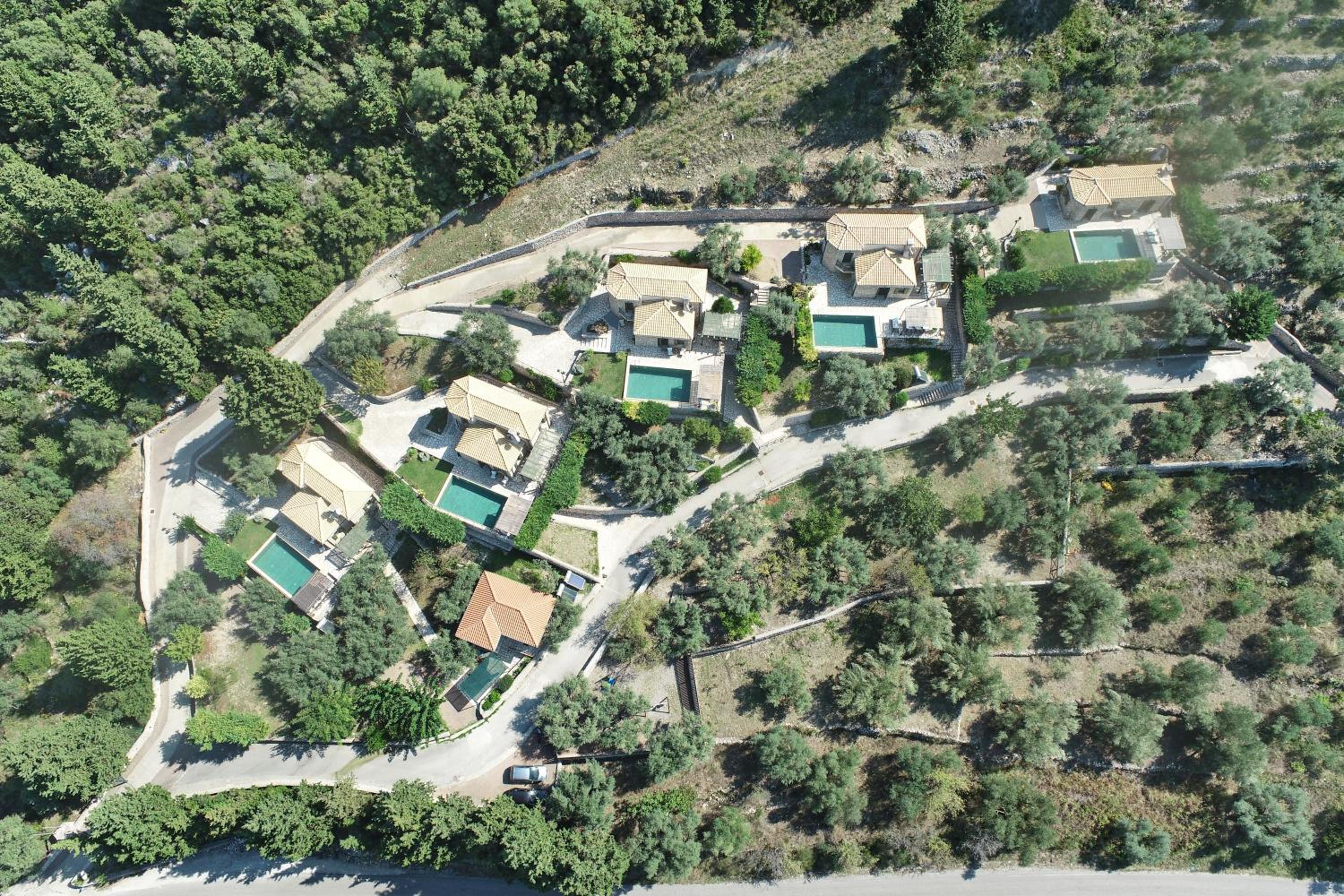 Hotel Asplathia Villas - Image 1