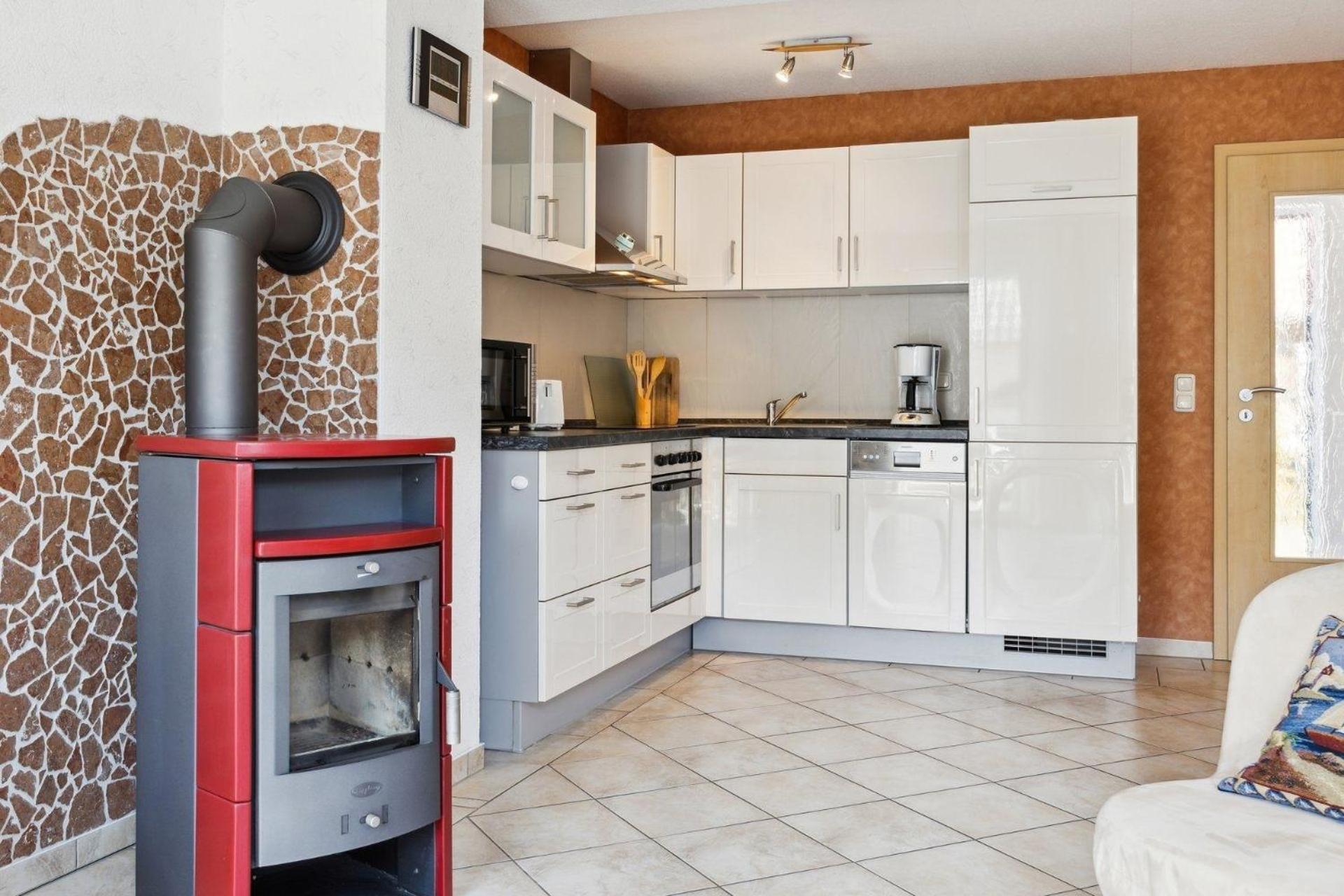 Ferienhaus in Pruchten mit Terrasse, Grill und Garten