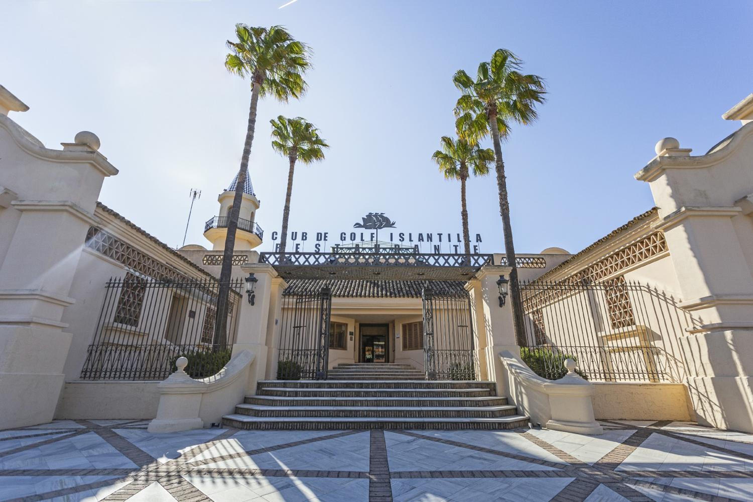 AMA Residences Andalucia