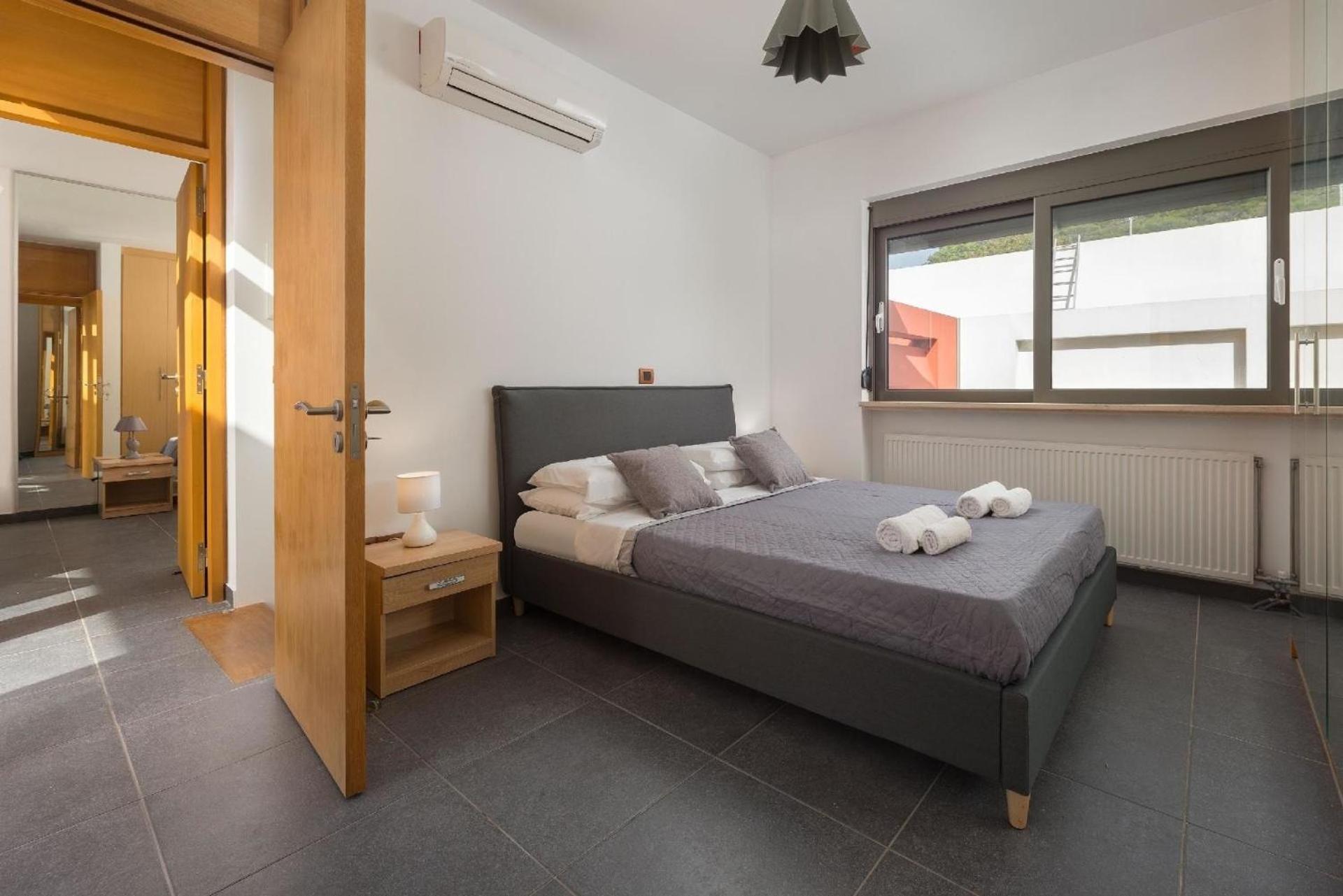 Ferienhaus mit Privatpool für 8 Personen ca 160 qm in Ialysos, Dodekanes Rhodos