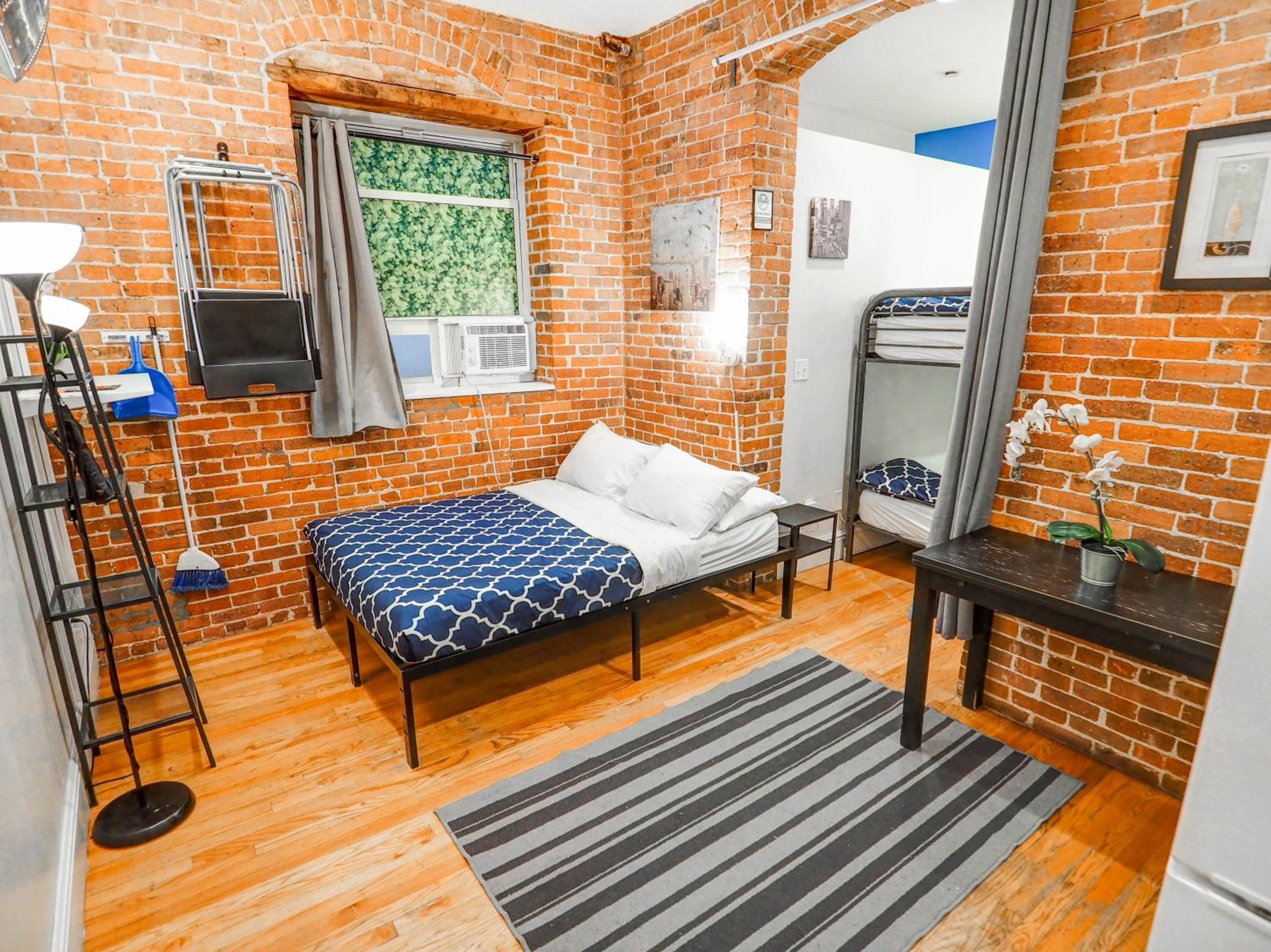Empire Broadway Retreats