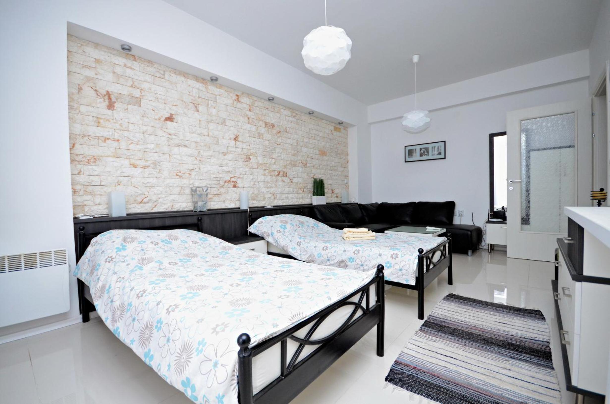 Aries Apartments
