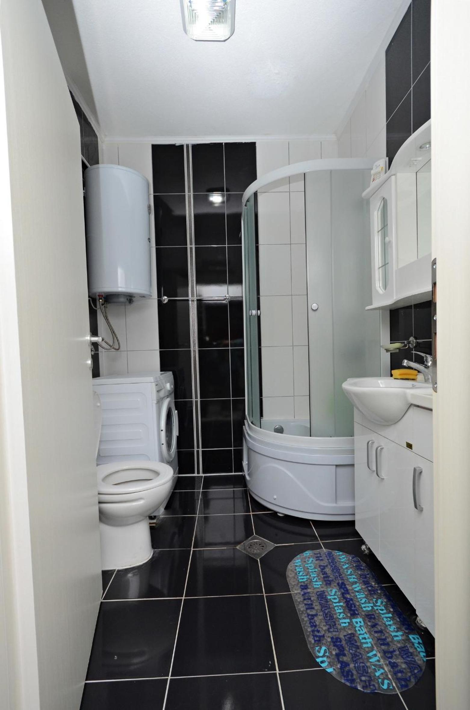 Aries Apartments