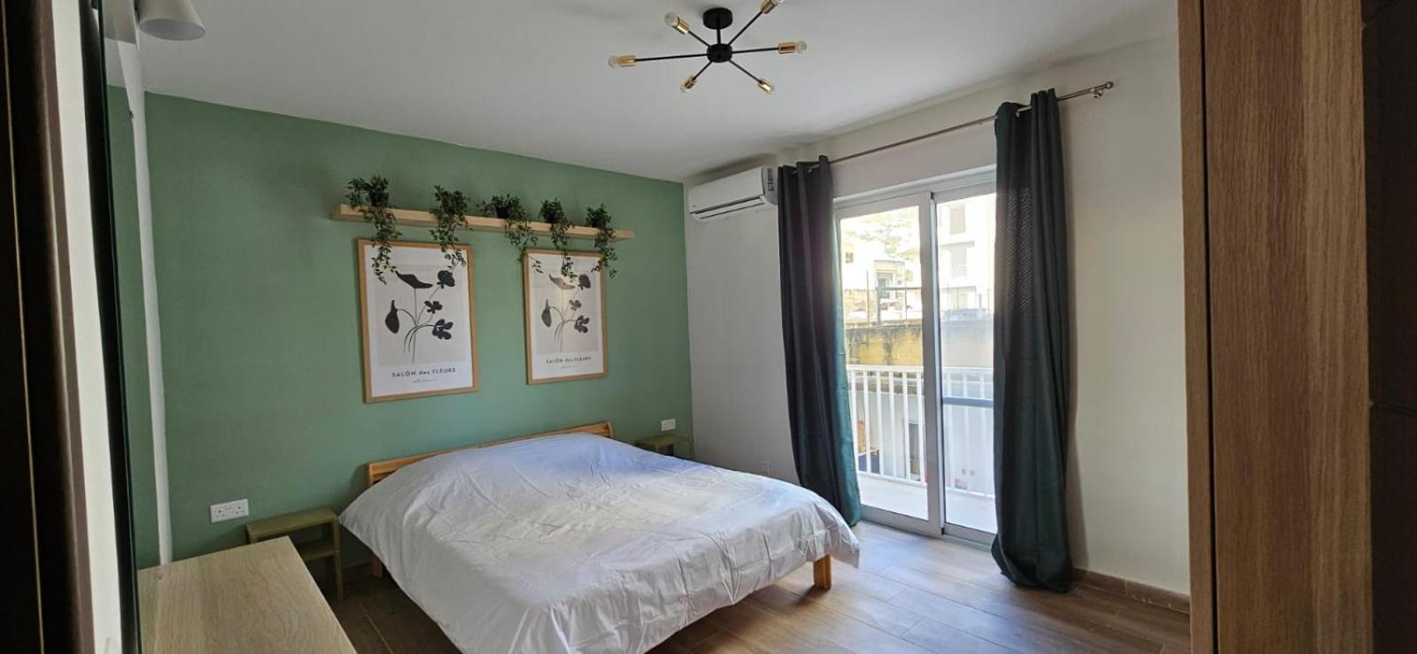 Xlendi lux apartment