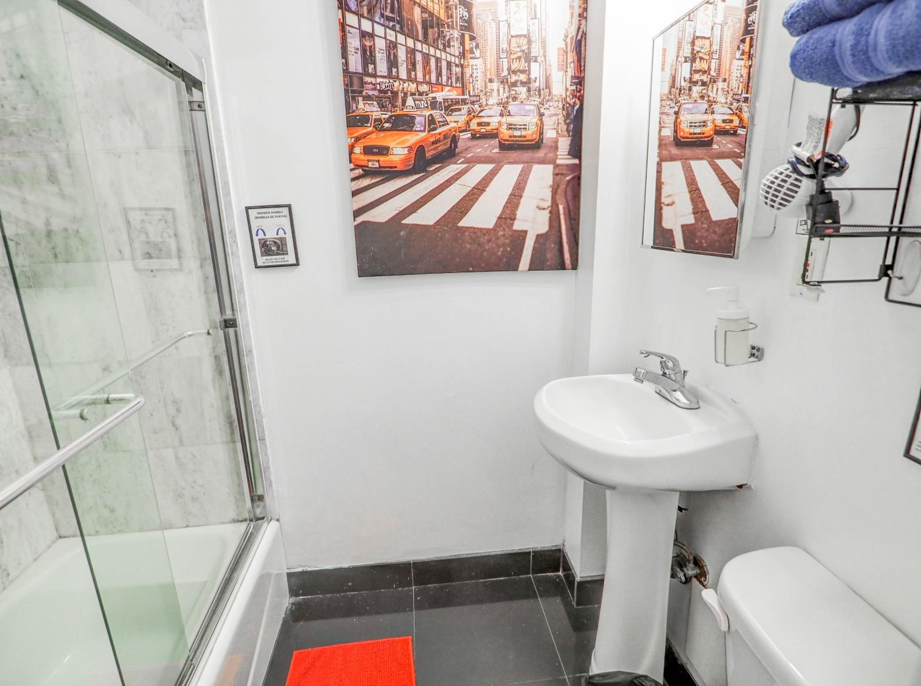 Empire Broadway Retreats