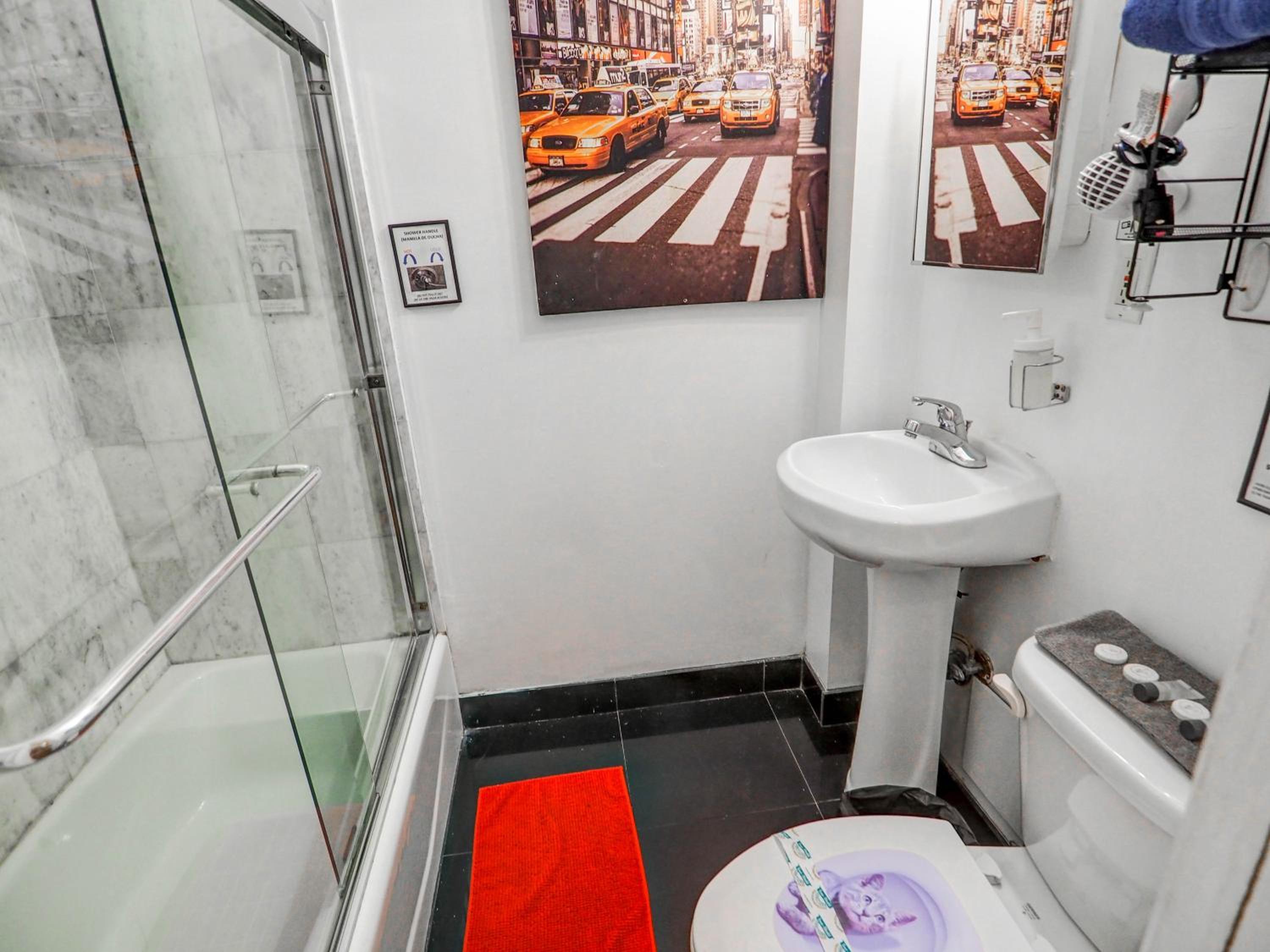 Empire Broadway Retreats