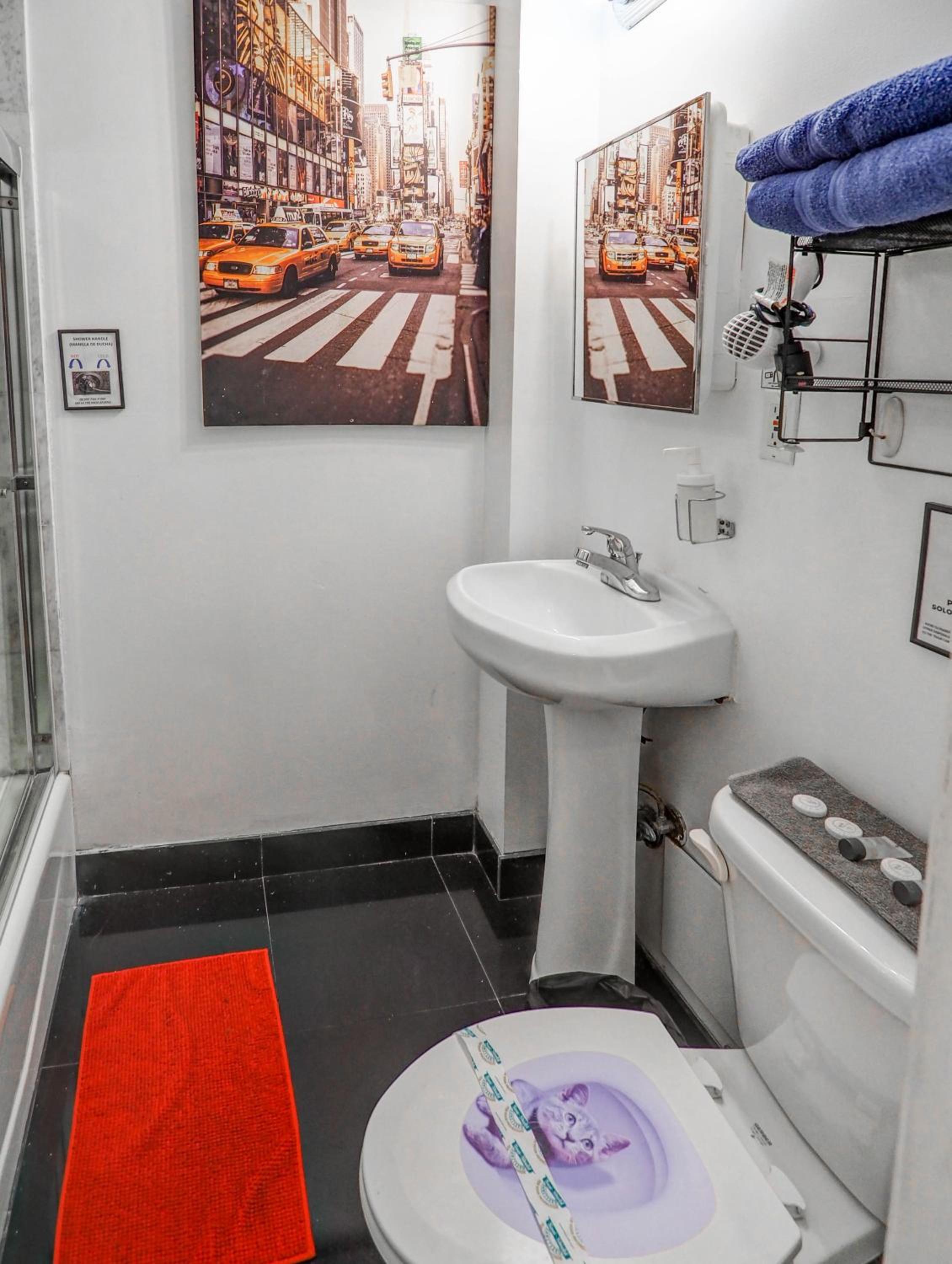 Empire Broadway Retreats