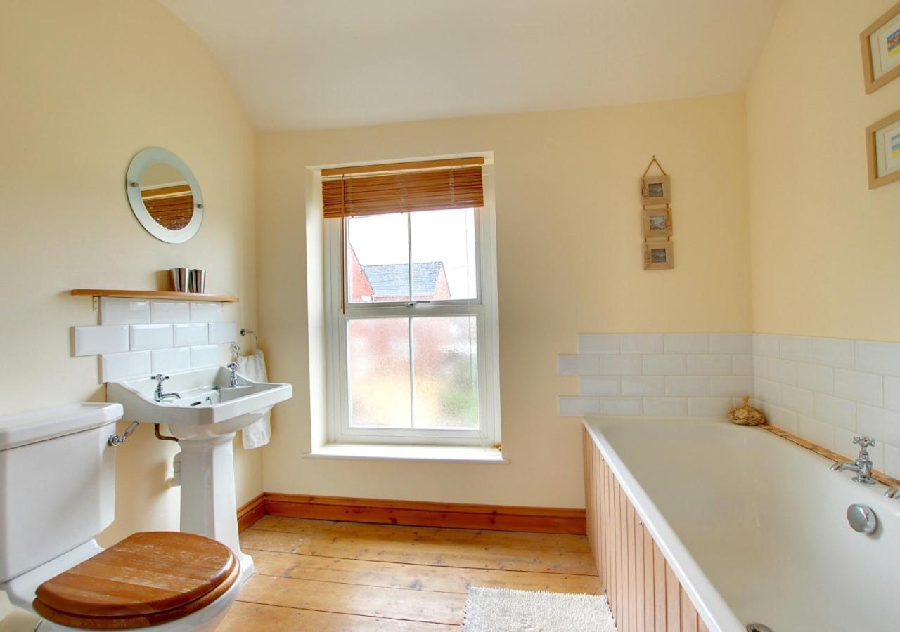 Avocet Cottage