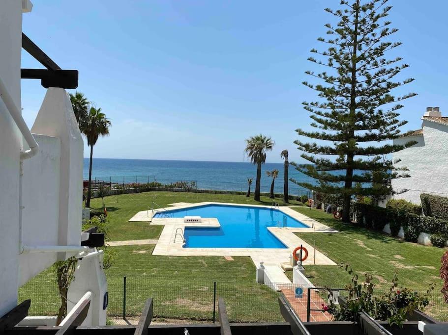 High end, on beach! Casa vista del mar photo 5