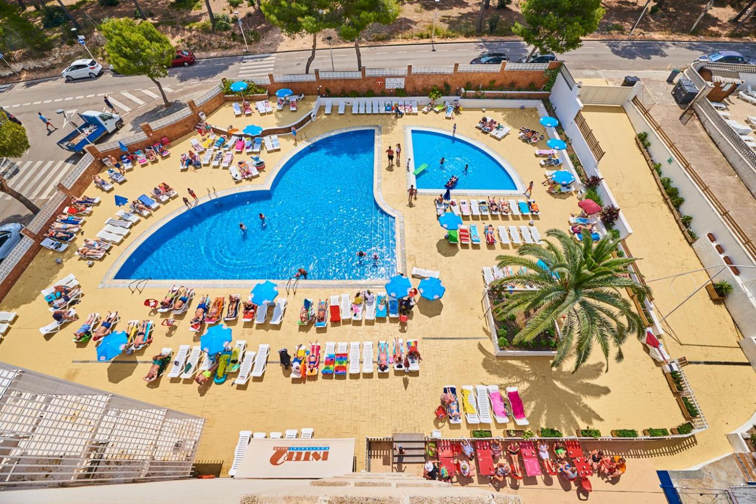 INTER2 SALOU IN LOVE view 3