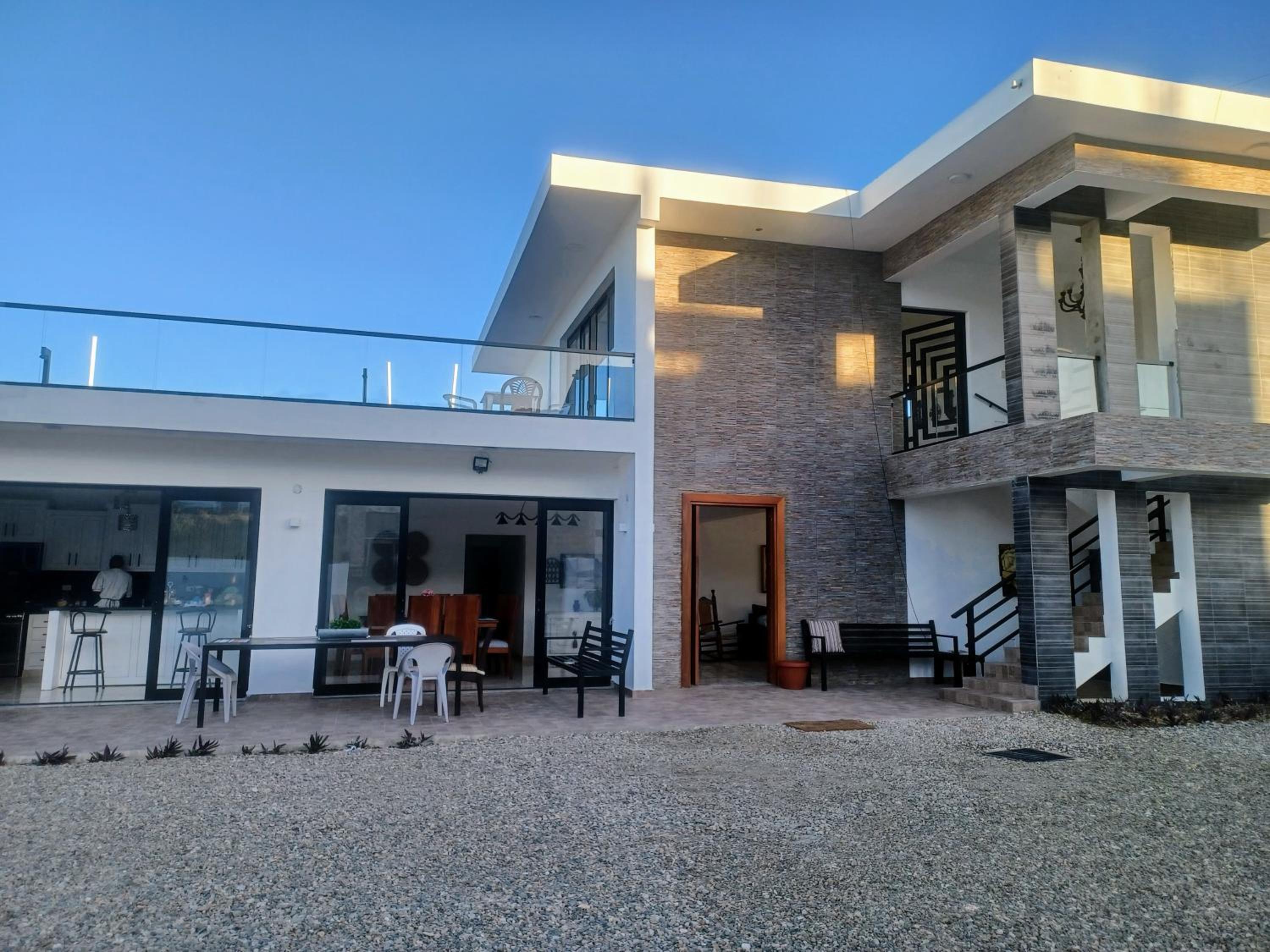 VILLA ALIMAR