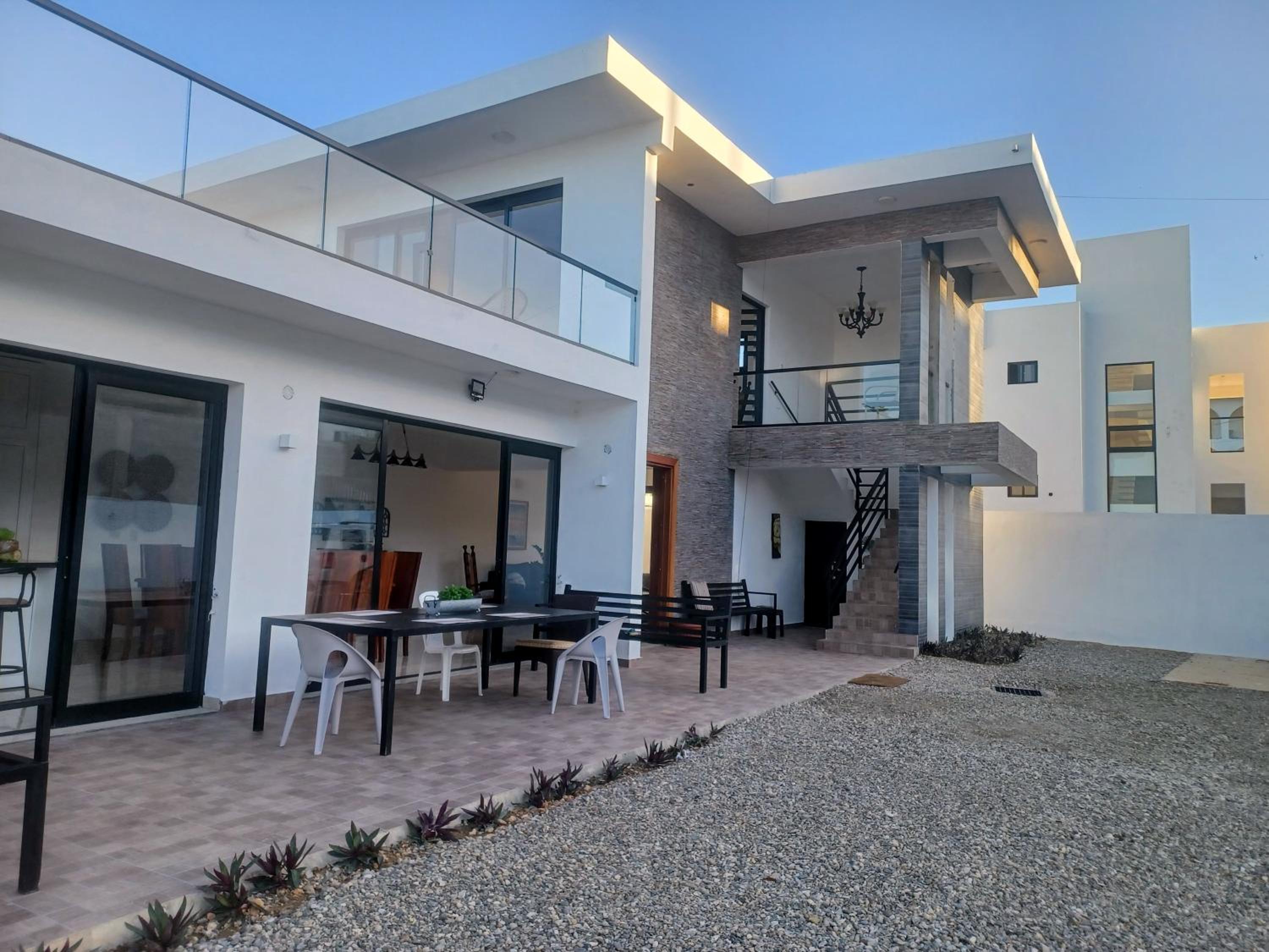 VILLA ALIMAR