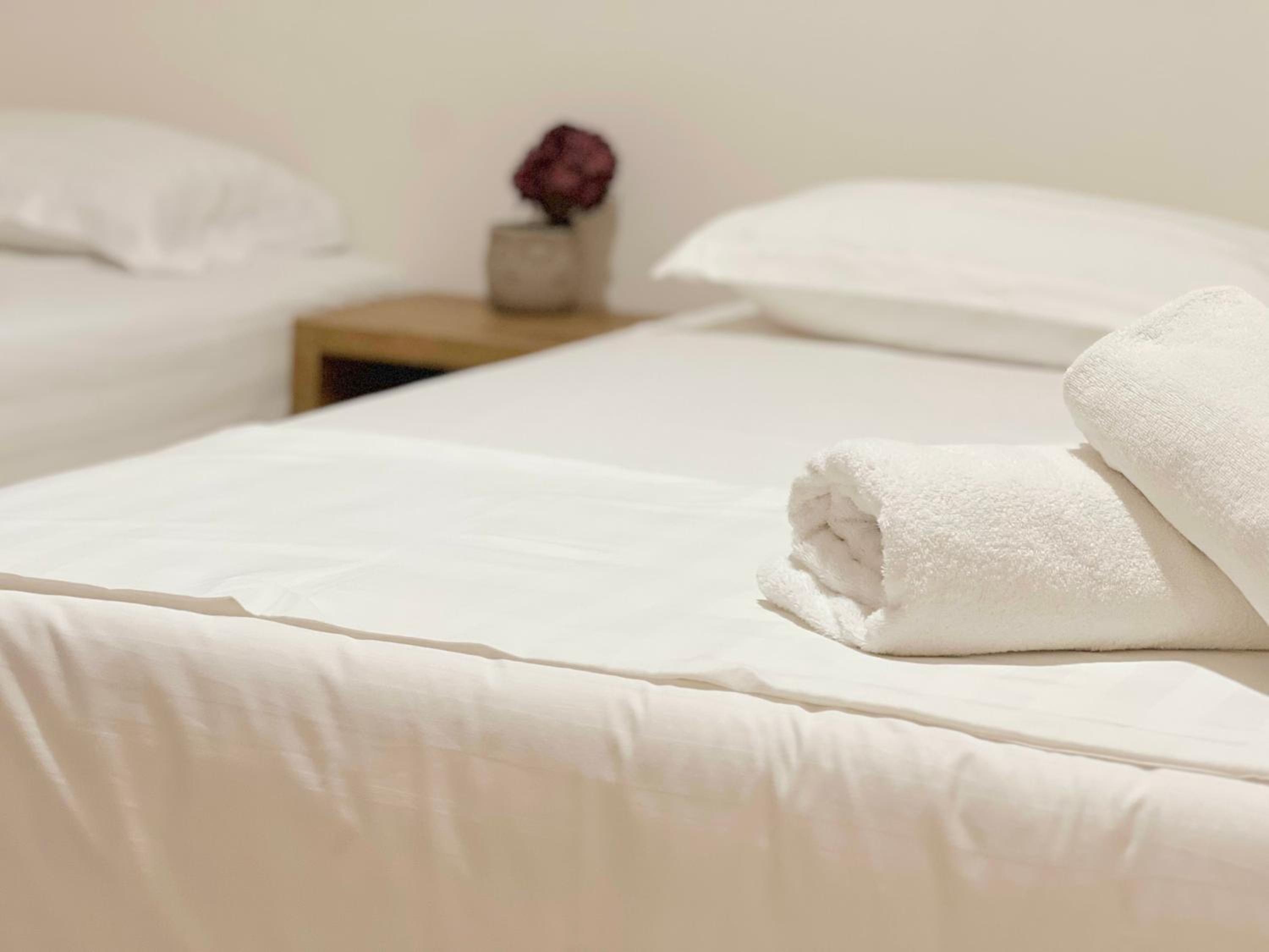 Rental Apartments WINTER PROMO - Cave By the Sea 2