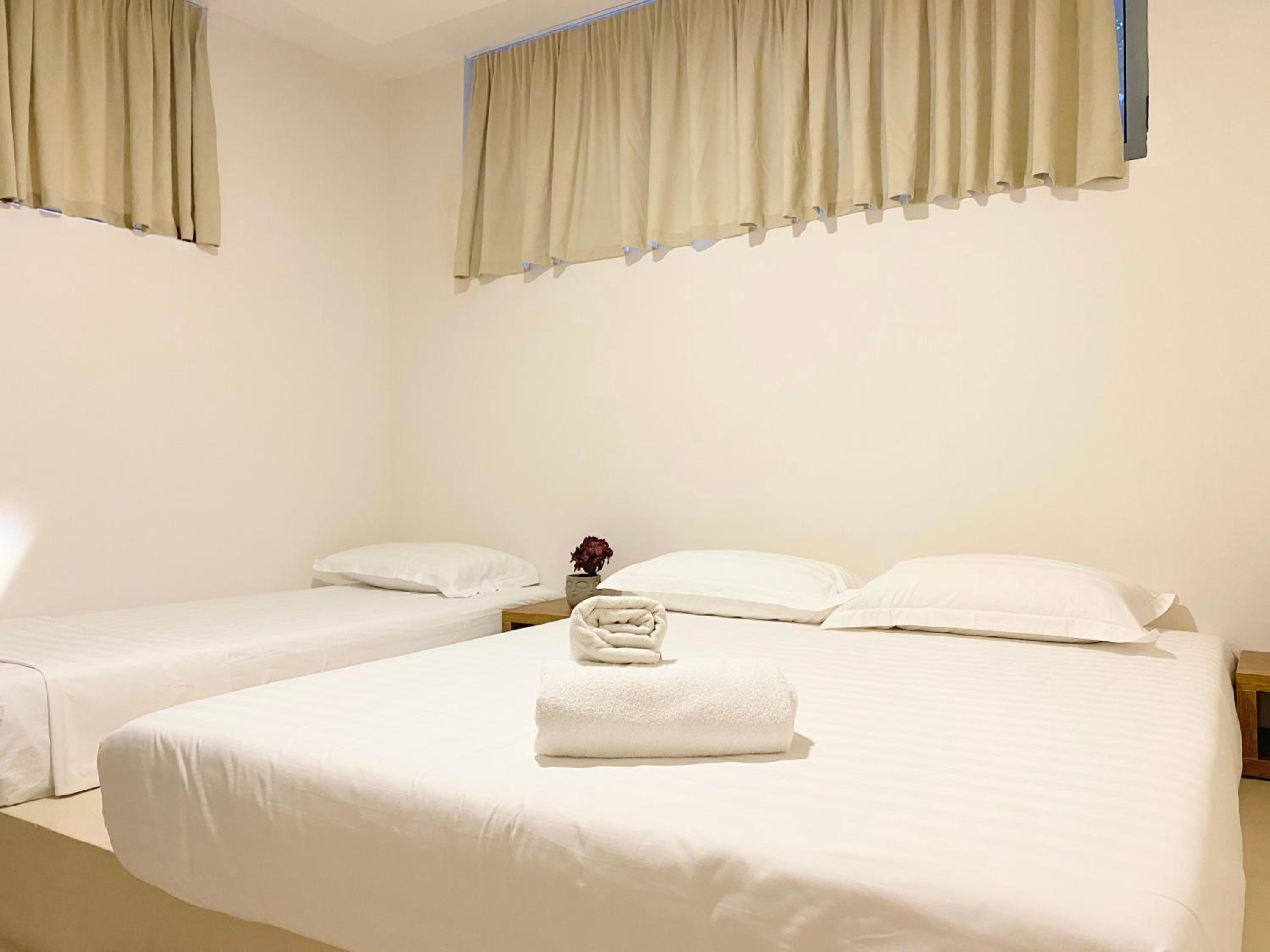 Rental Apartments WINTER PROMO - Cave By the Sea 2