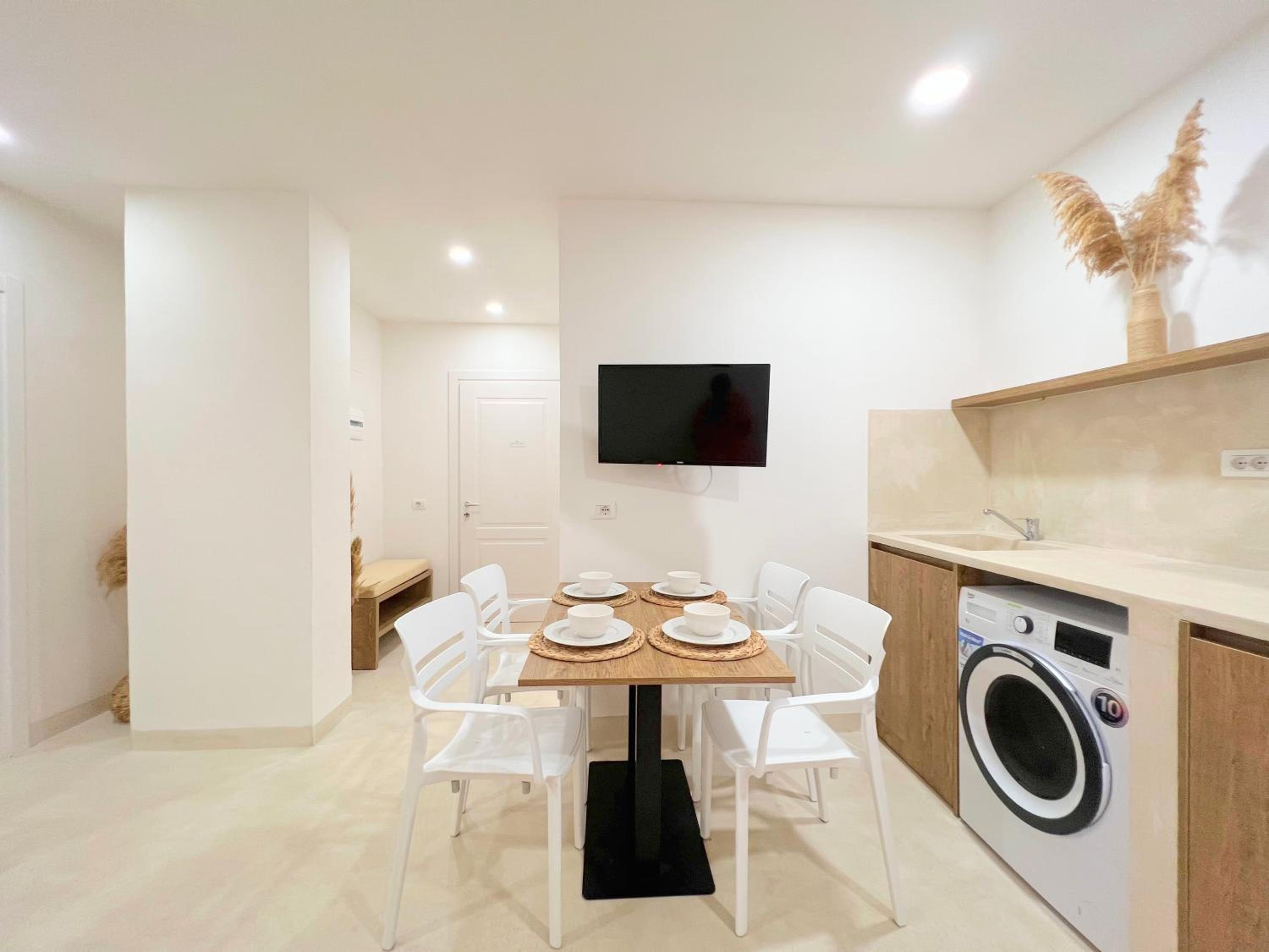 Rental Apartments WINTER PROMO - Cave By the Sea 2
