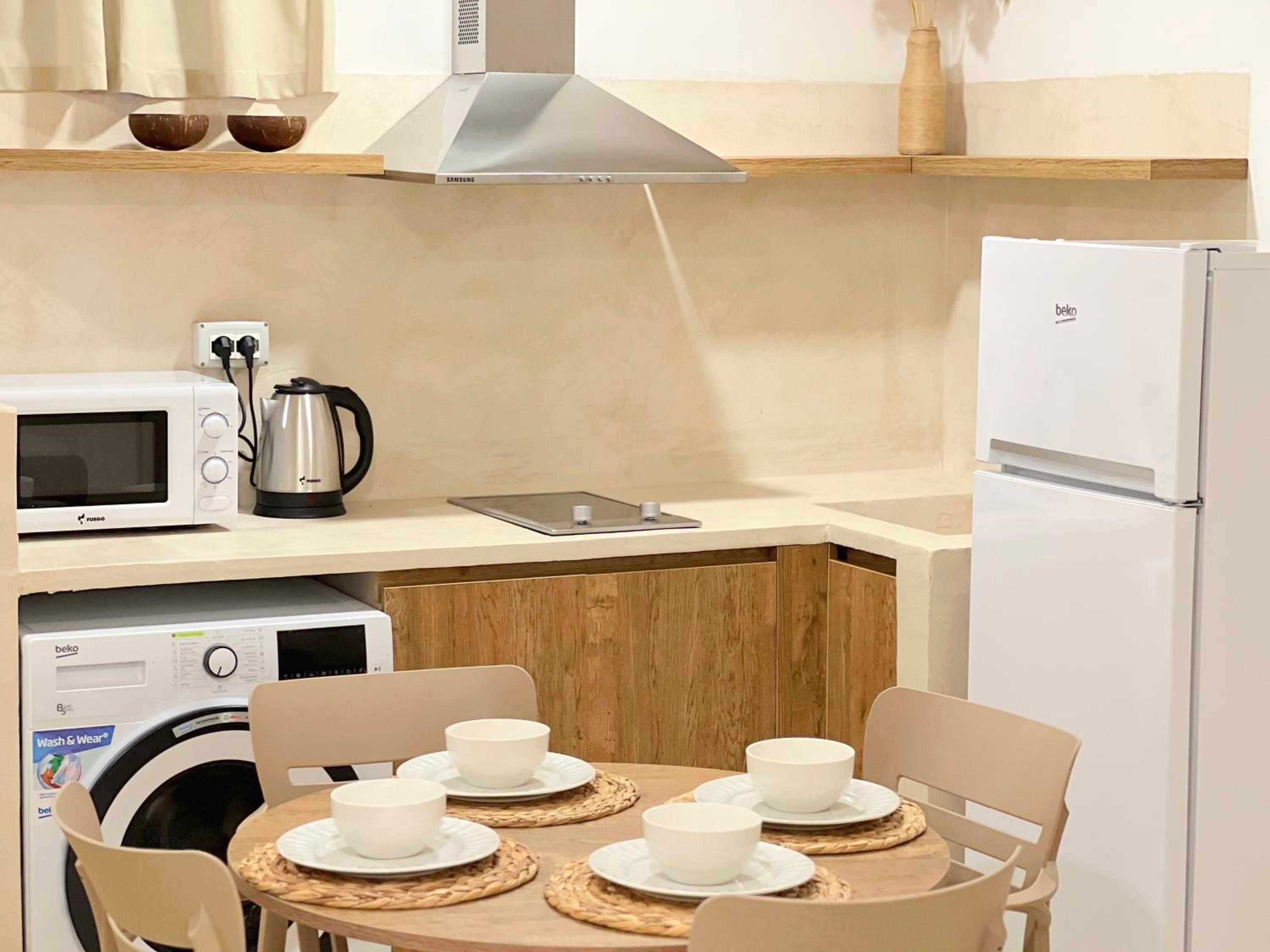 Rental Apartments WINTER PROMO - Cave By the Sea 2