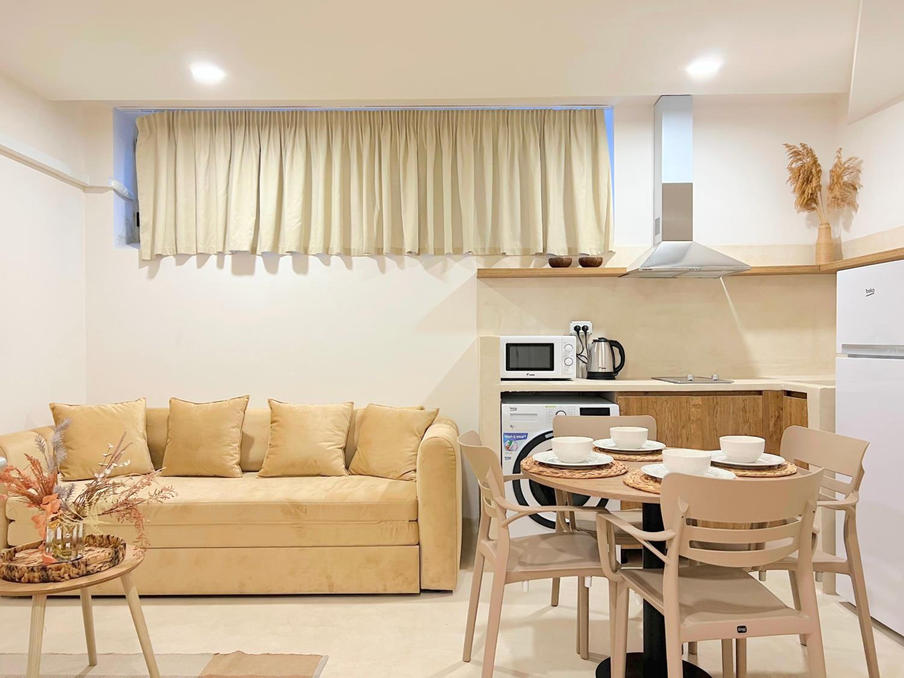 Rental Apartments WINTER PROMO - Cave By the Sea 2