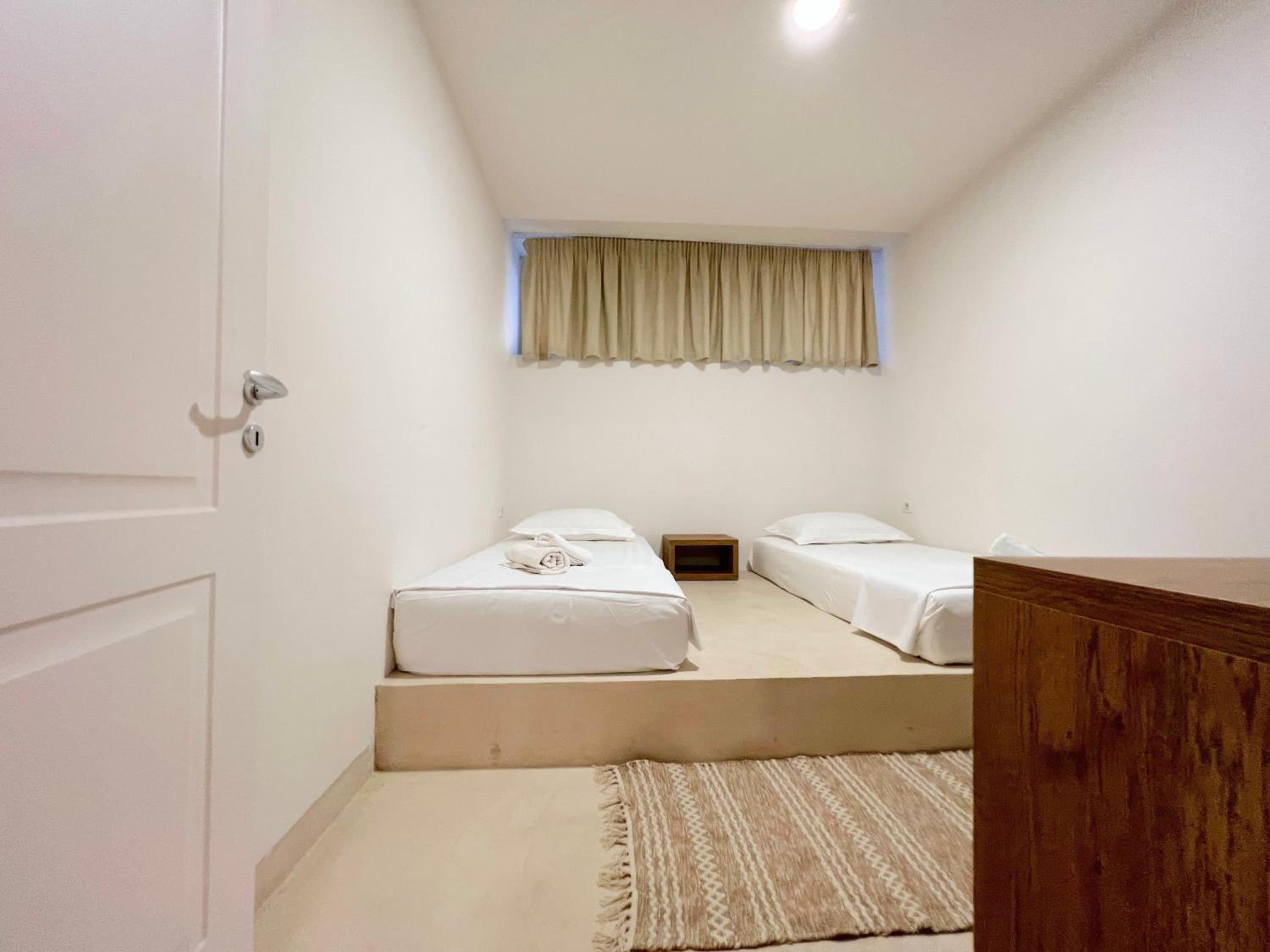 Rental Apartments WINTER PROMO - Cave By the Sea 2