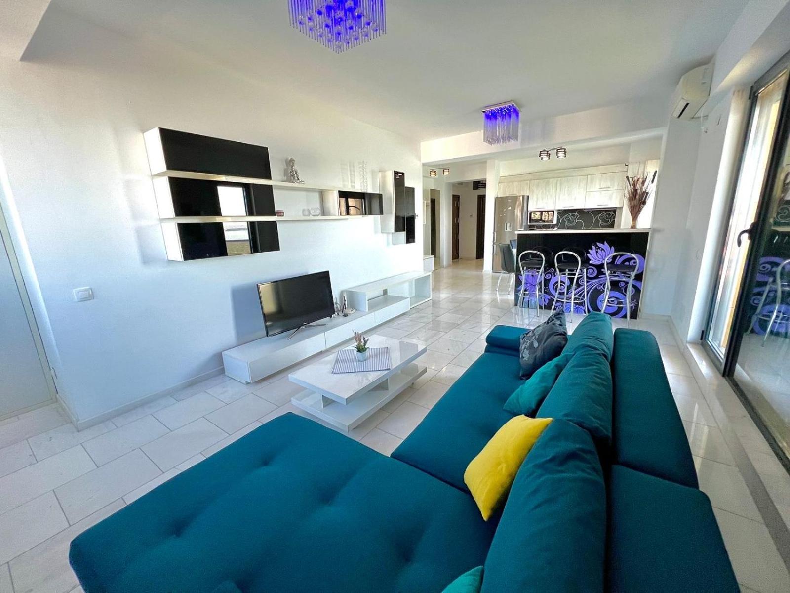 Photo 53