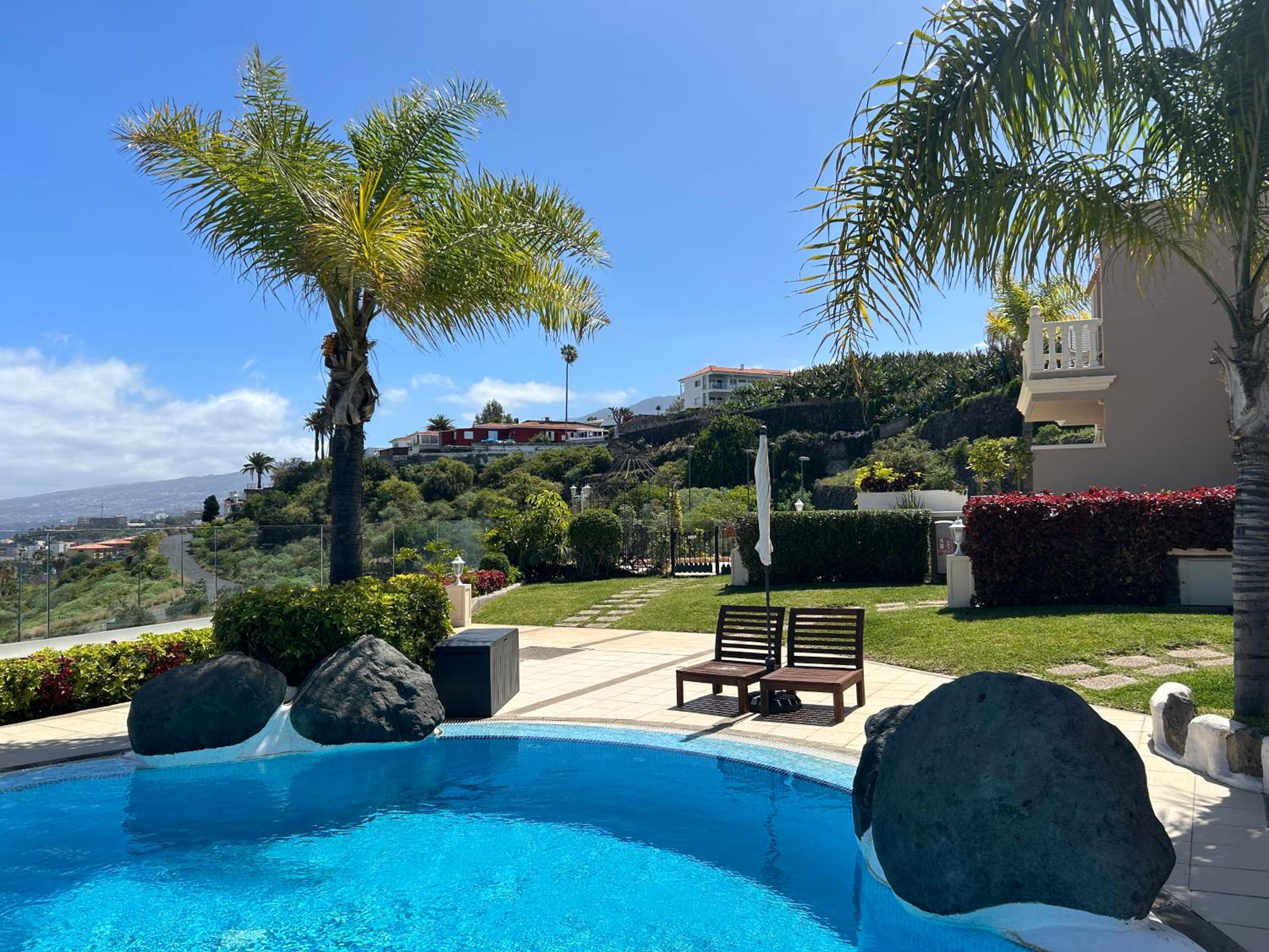 Hotel Hermosa vista - Image 1