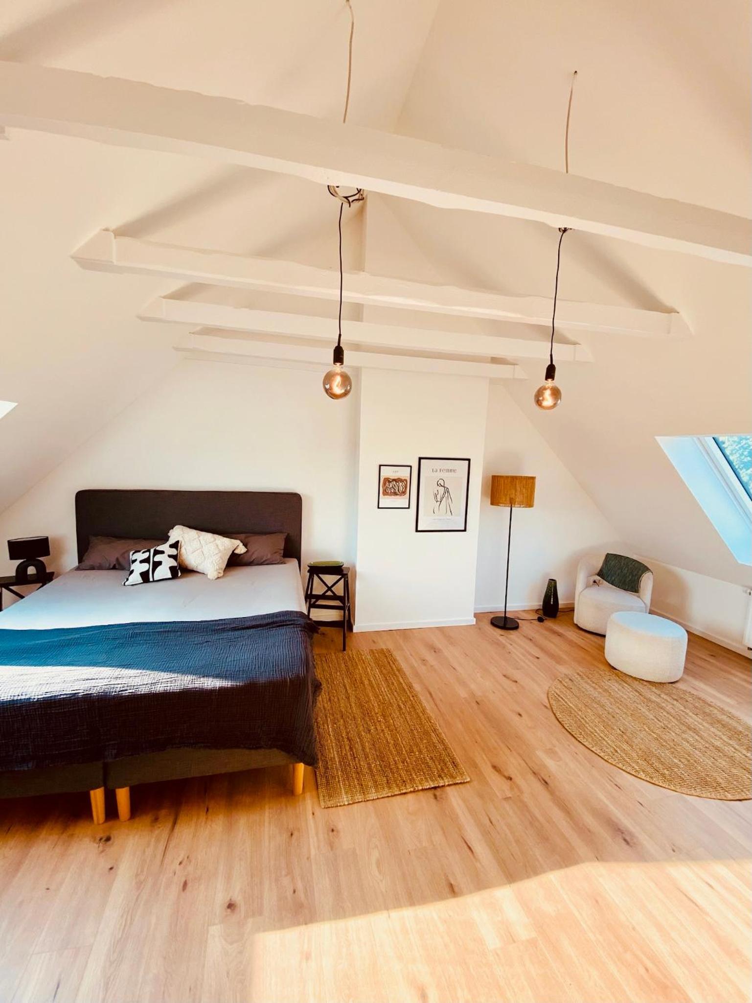 FeelsLikeHome - Reihenhaus zwischen Hamburg und Heide mit Garten&Garage