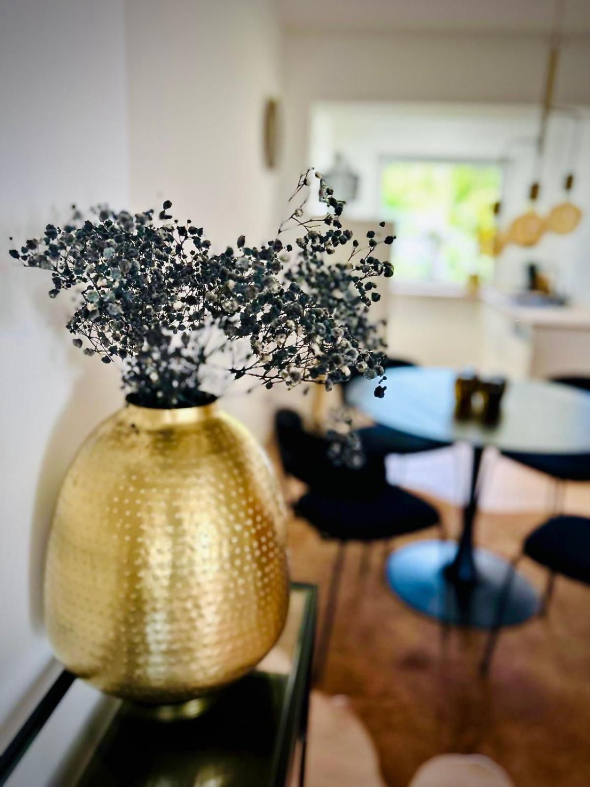 FeelsLikeHome - Reihenhaus zwischen Hamburg und Heide mit Garten&Garage