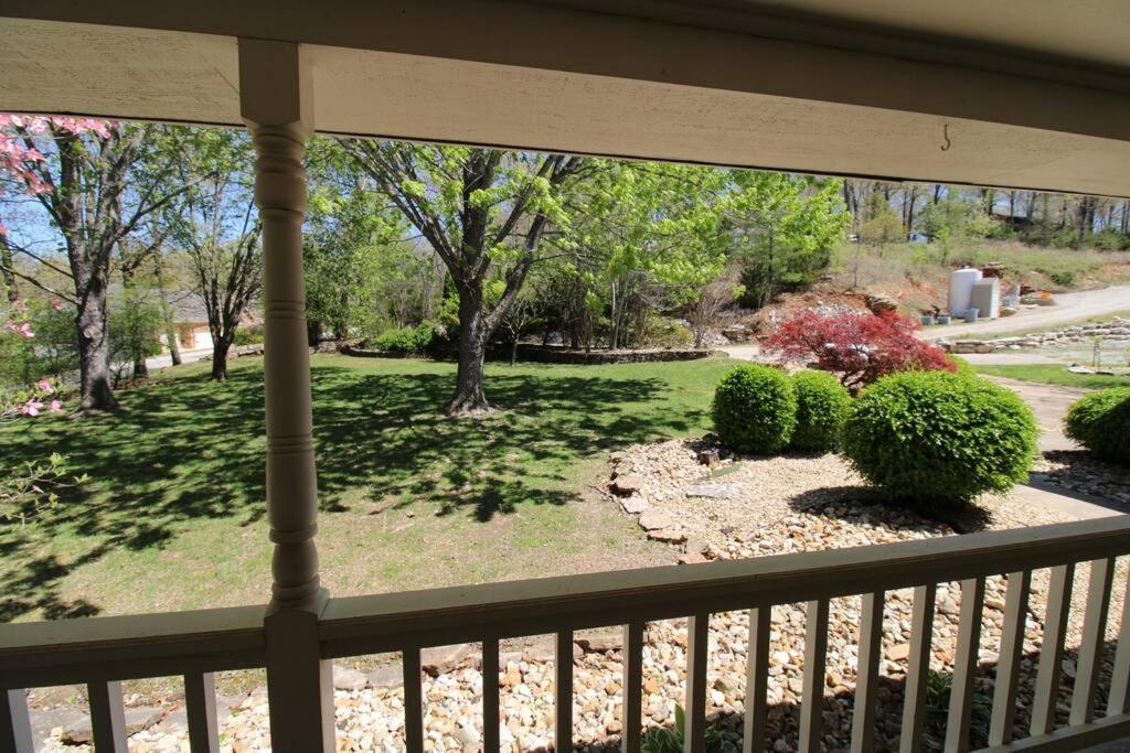 Hummingbird Hideaway view 2