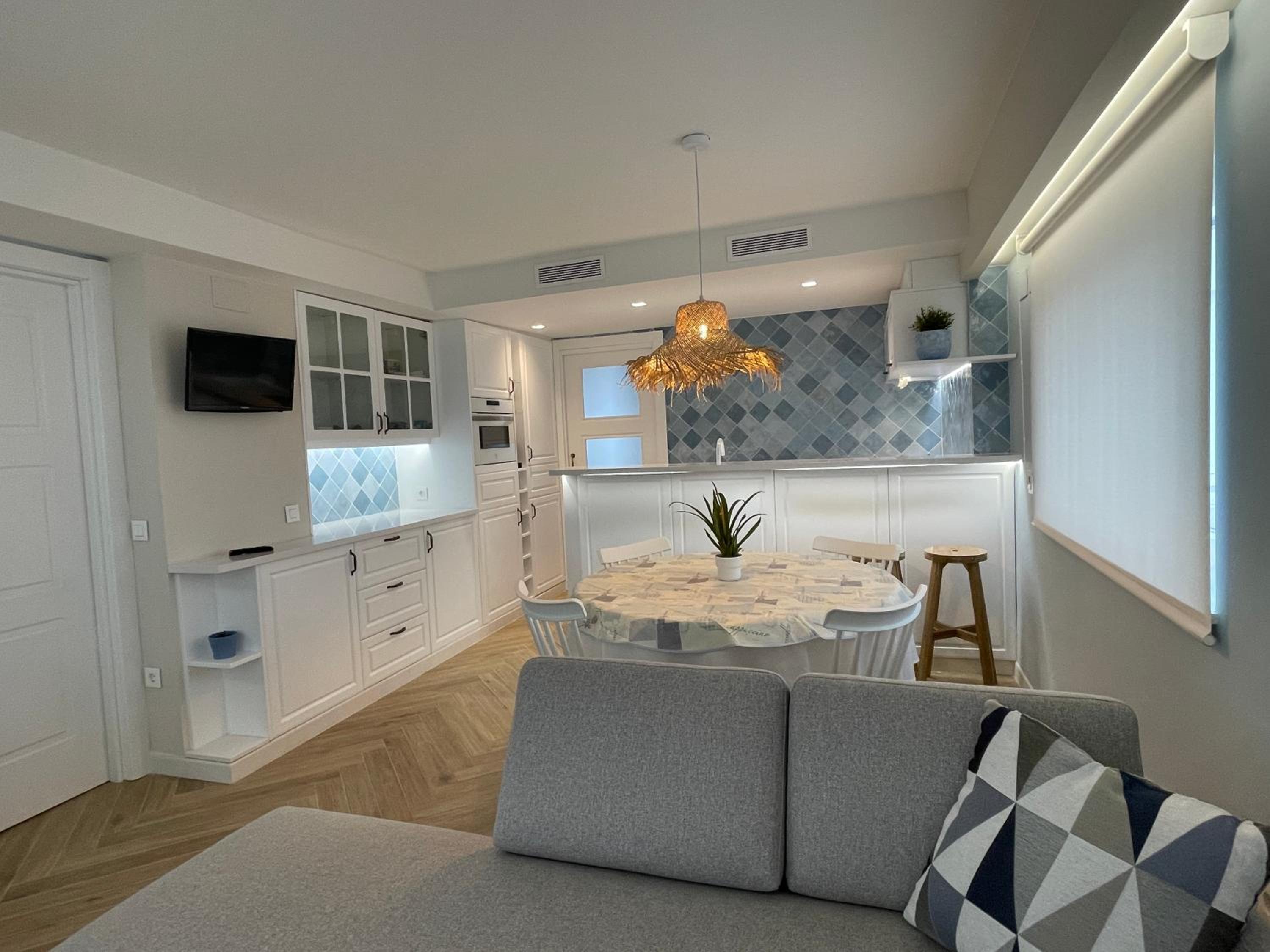 Fabulous front sea penthouse