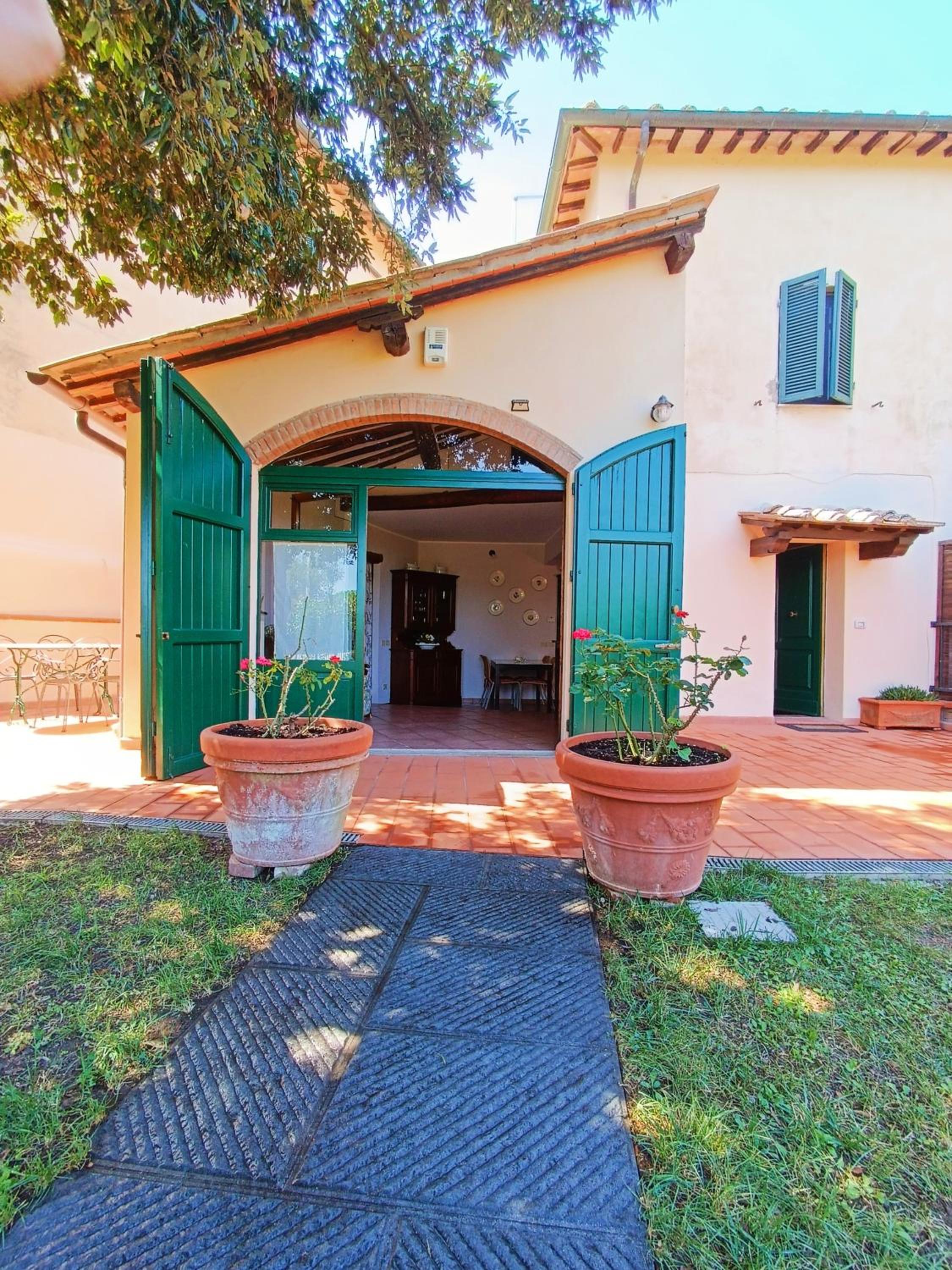 Gest Short Rent Siena 5 view 2