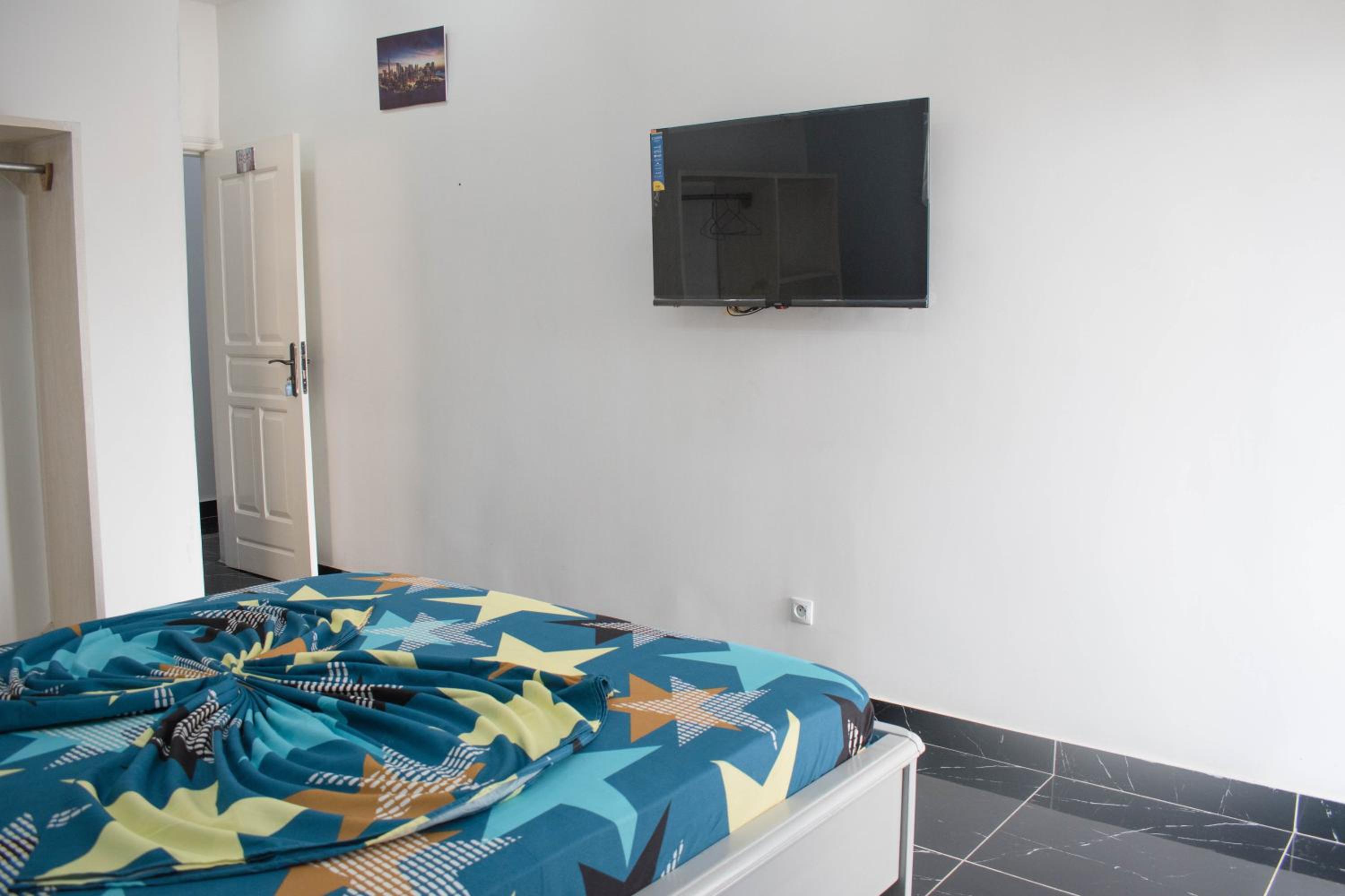 Studio moderne avec Balcon