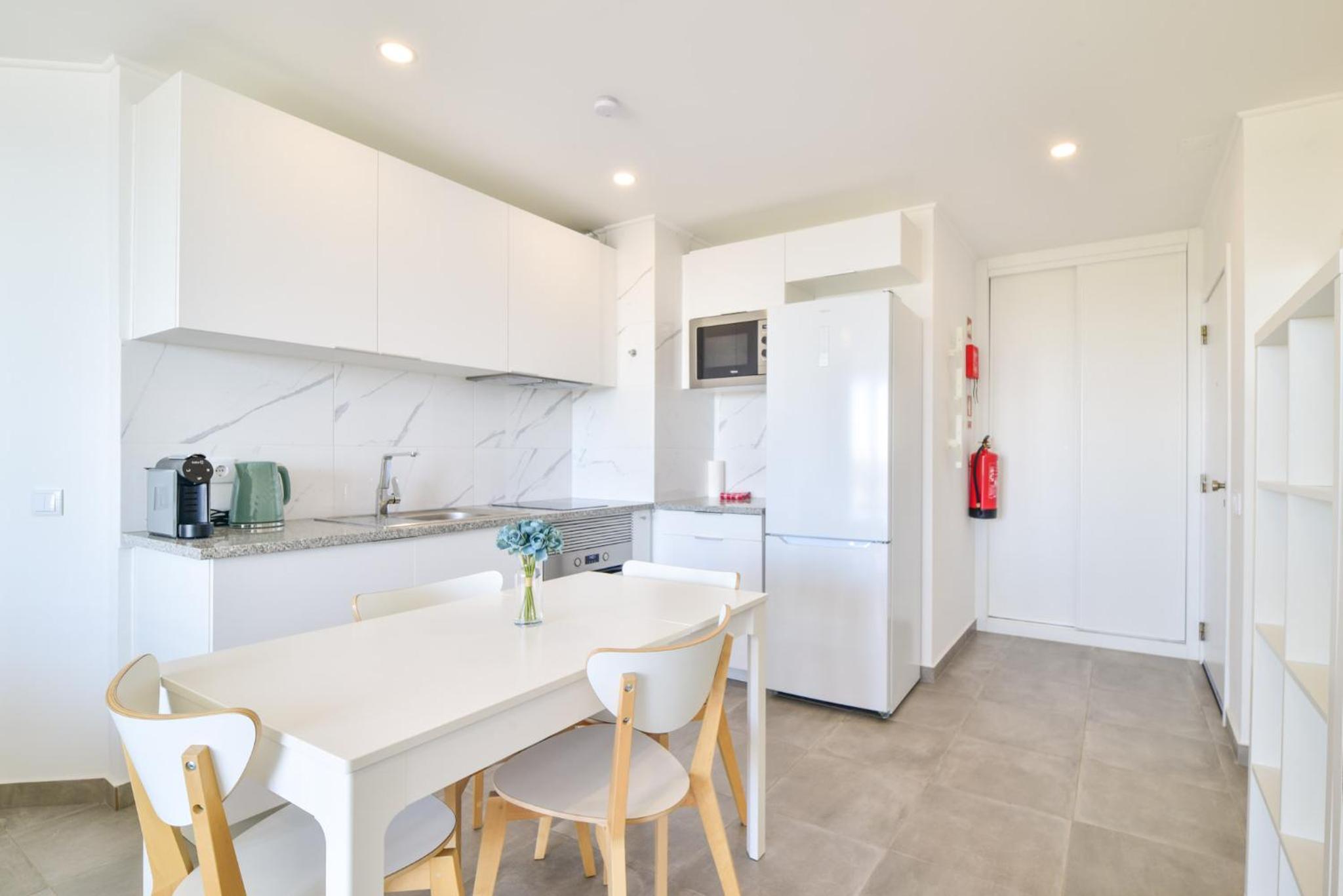Verde Apartments by MOJE Holiday view 3