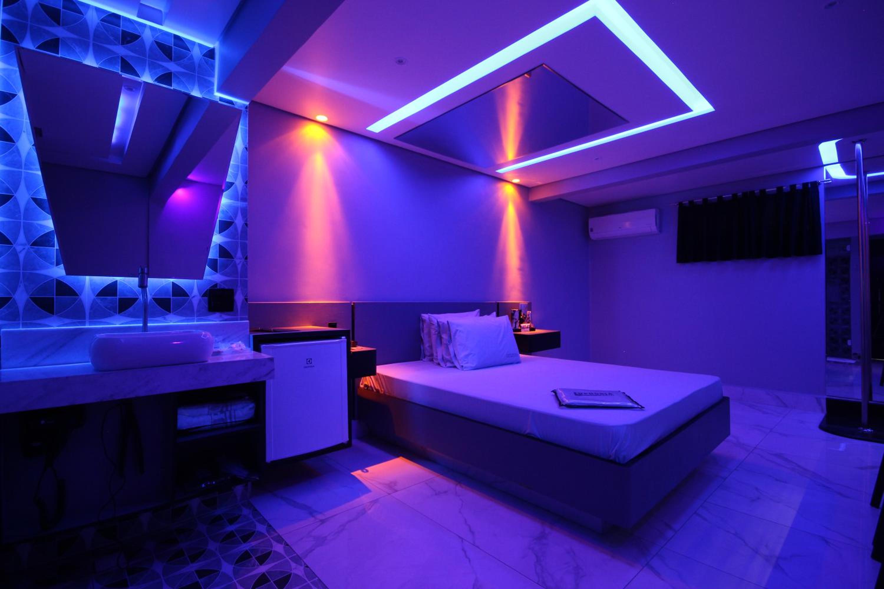 EUPHORIA MOTEL