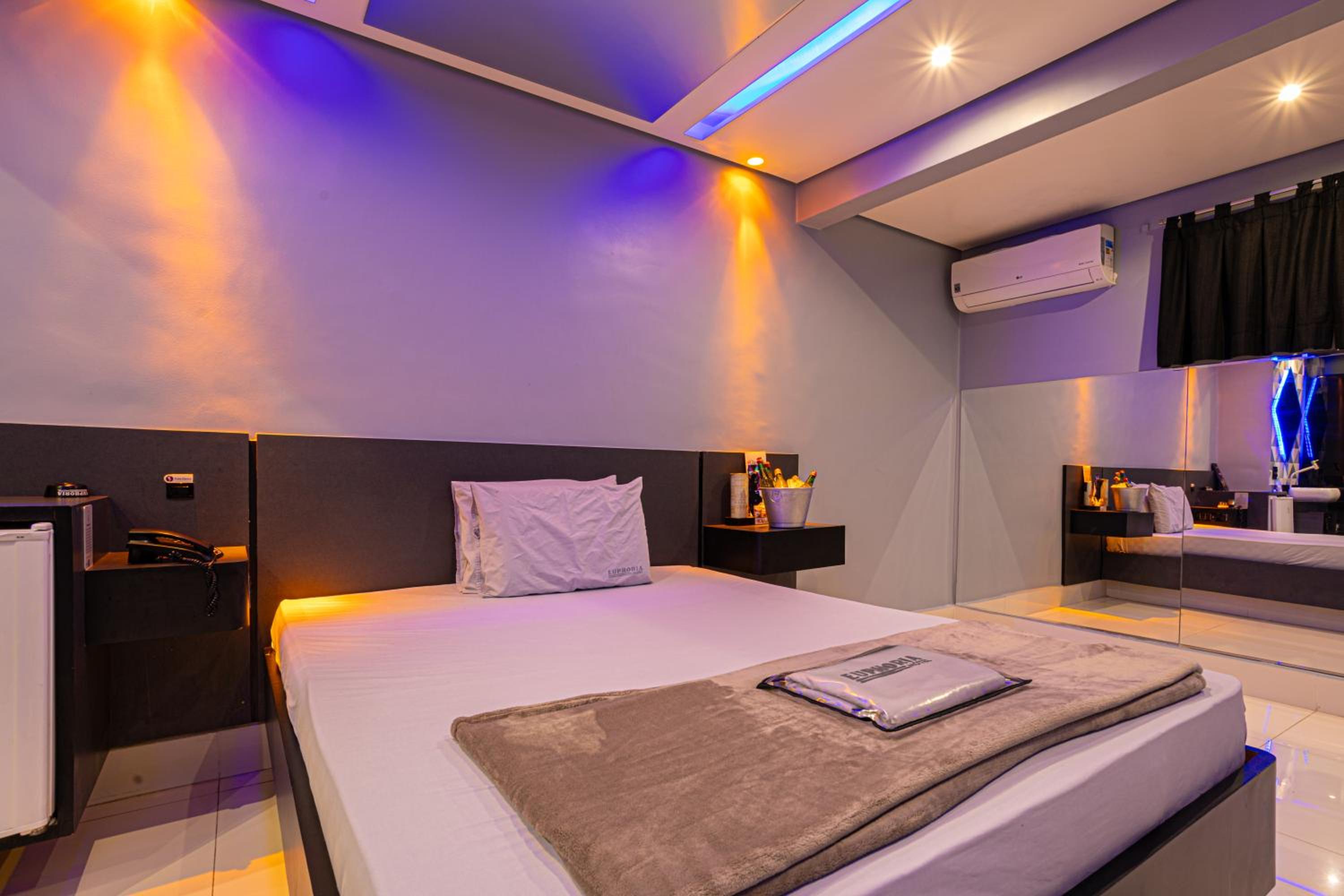 EUPHORIA MOTEL