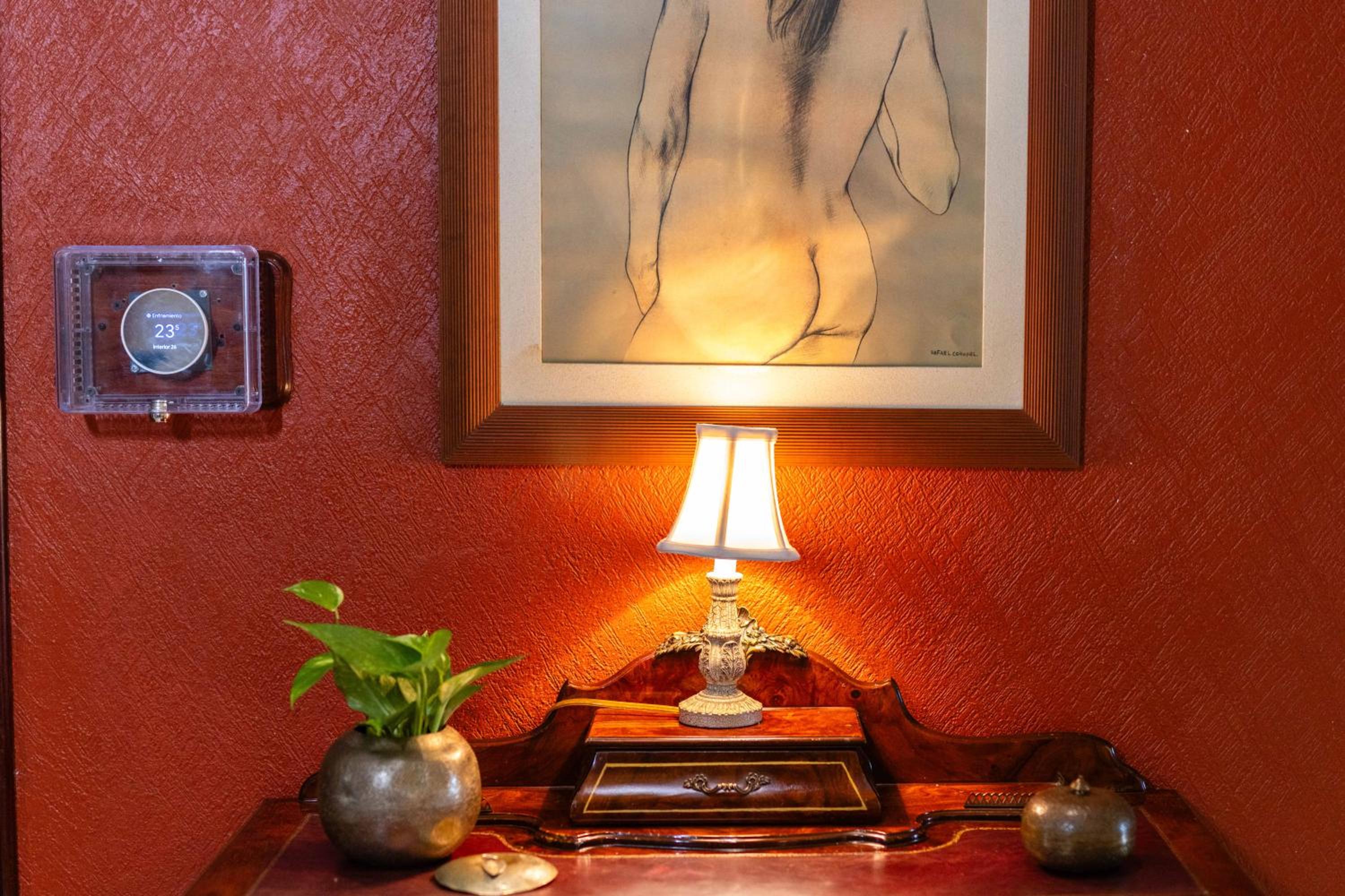 Magnifica Villa Palmeras luxurious 4 Br 6 Bds 4 Ba private pool lagoon front super fast Wifi
