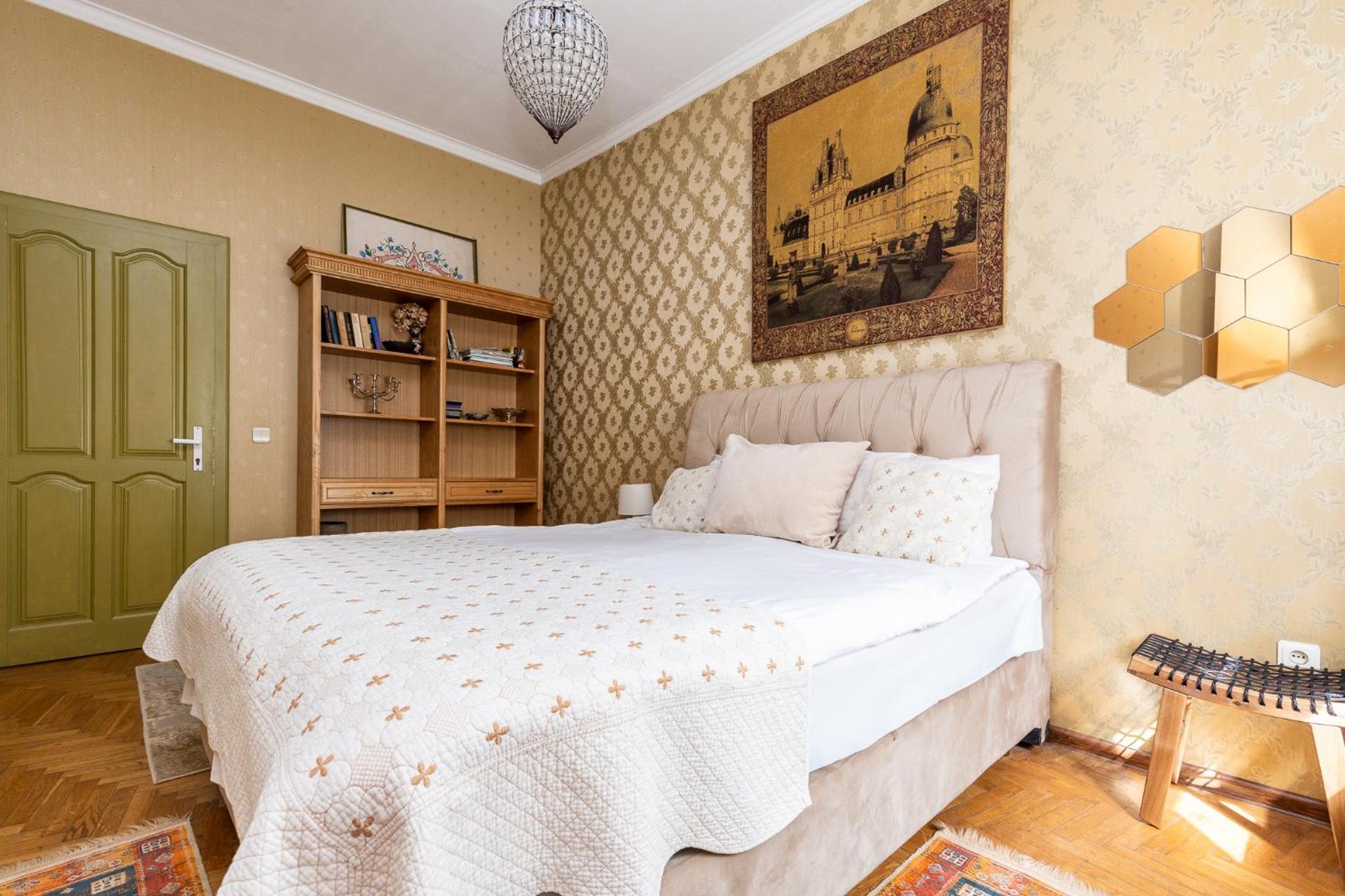 In the heart of the Old Town VIP Apartment view 2