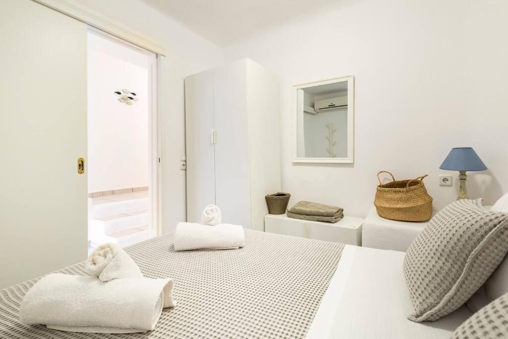 Sea and Sun beach house at Platis Gialos view 5