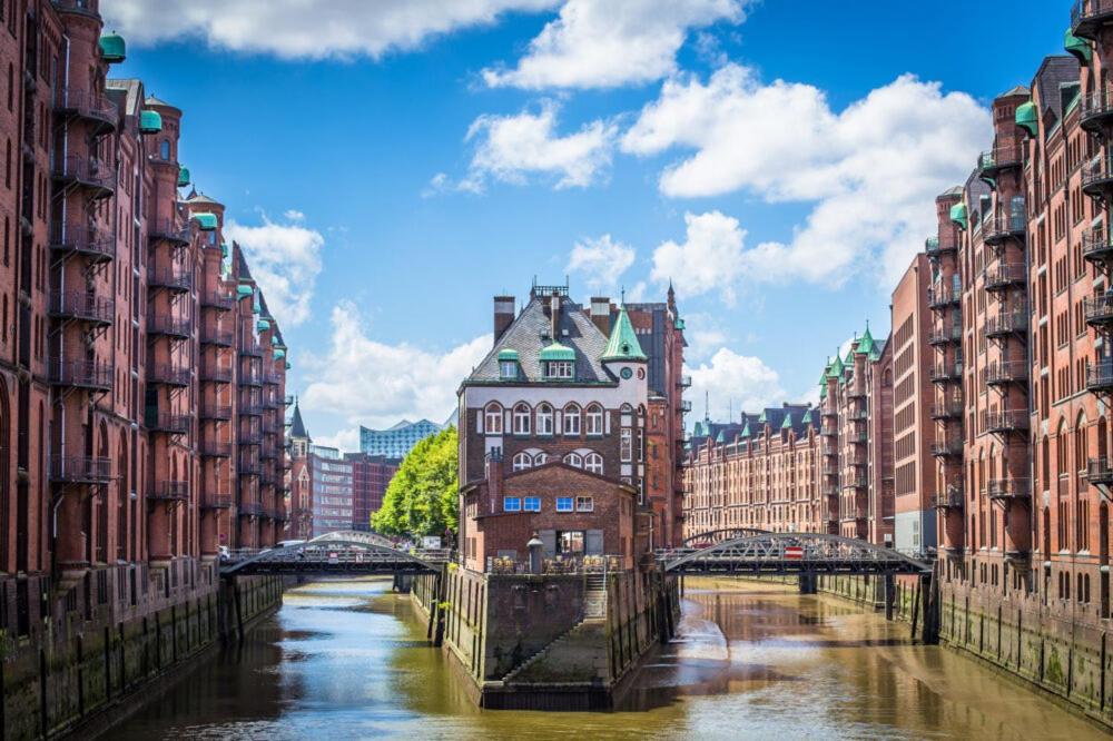 FeelsLikeHome - Reihenhaus zwischen Hamburg und Heide mit Garten&Garage
