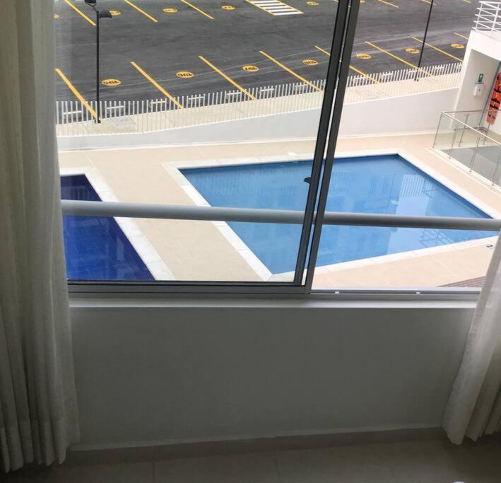 Ideal Apartaestudio con Piscina!!!