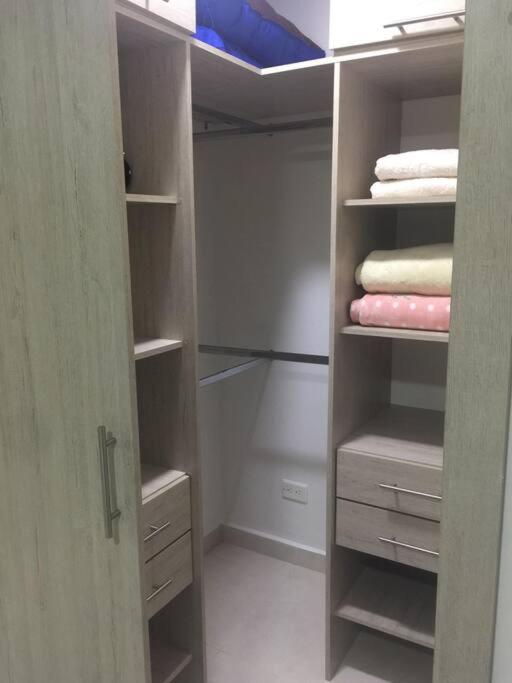 Ideal Apartaestudio con Piscina!!!