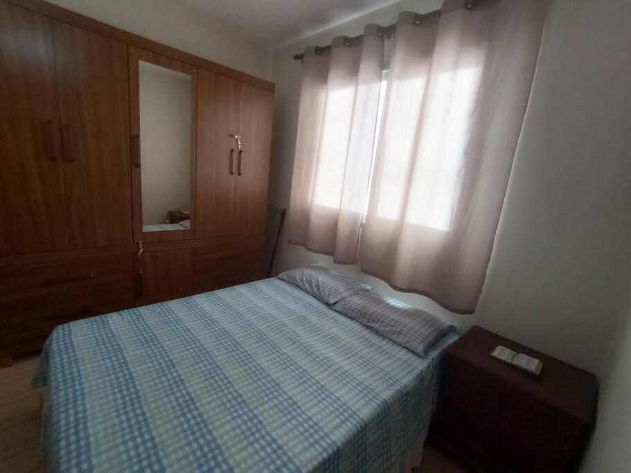Apto 3 min. da praia, Cantinho da Cris e do Wilson