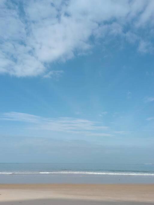 Apto 3 min. da praia, Cantinho da Cris e do Wilson