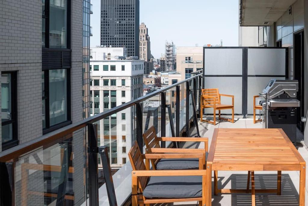 Stuning penthouse old montreal