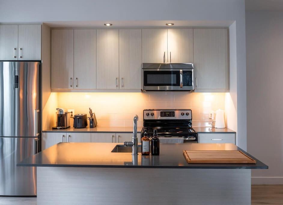 Stuning penthouse old montreal