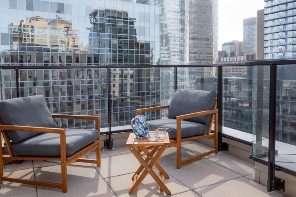 Stuning penthouse old montreal