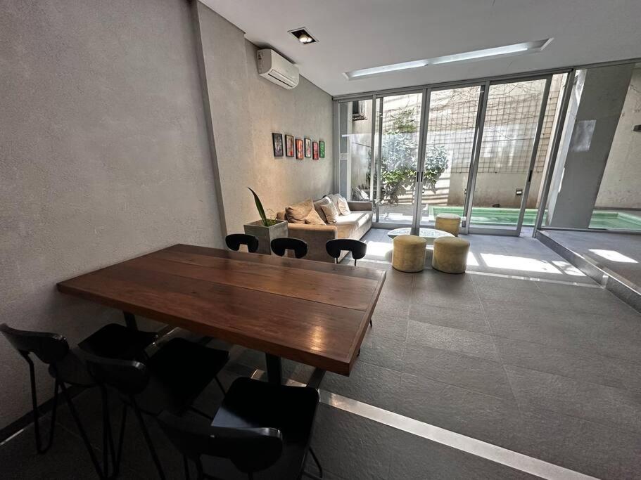 NEW Apartment w/ amazing location