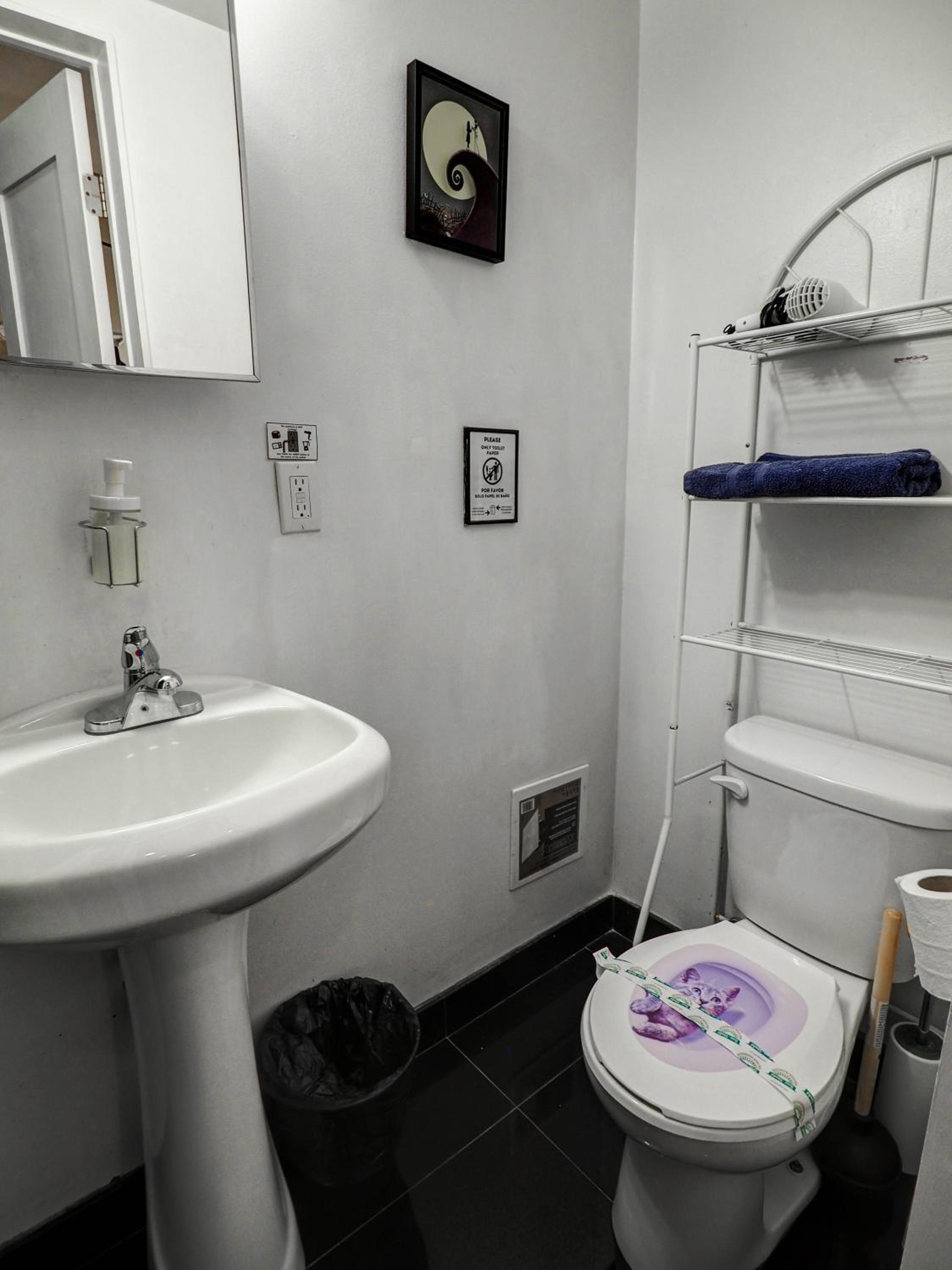 Empire Broadway Retreats