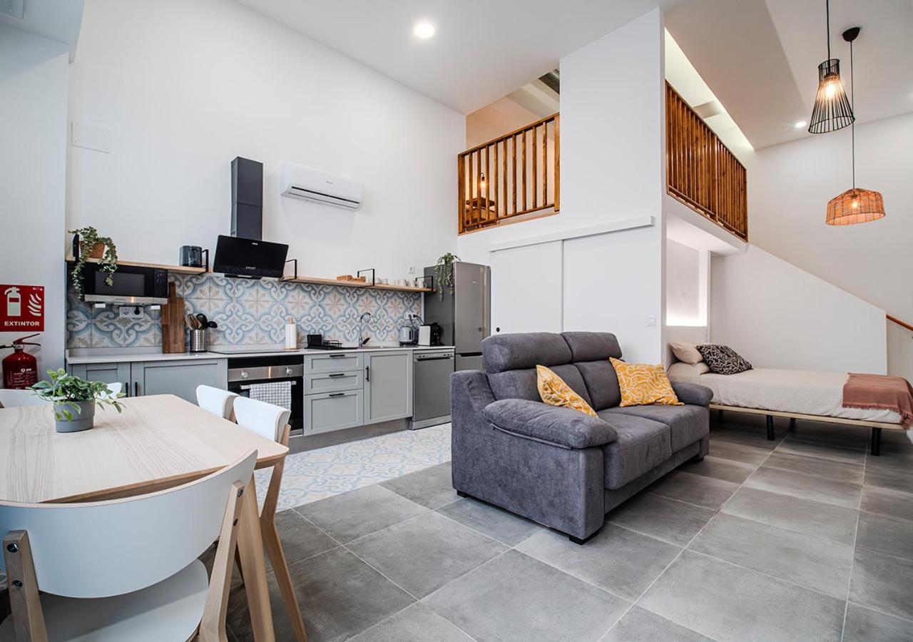 AROMA DE VALENCIA II cozy studio with loft view 4