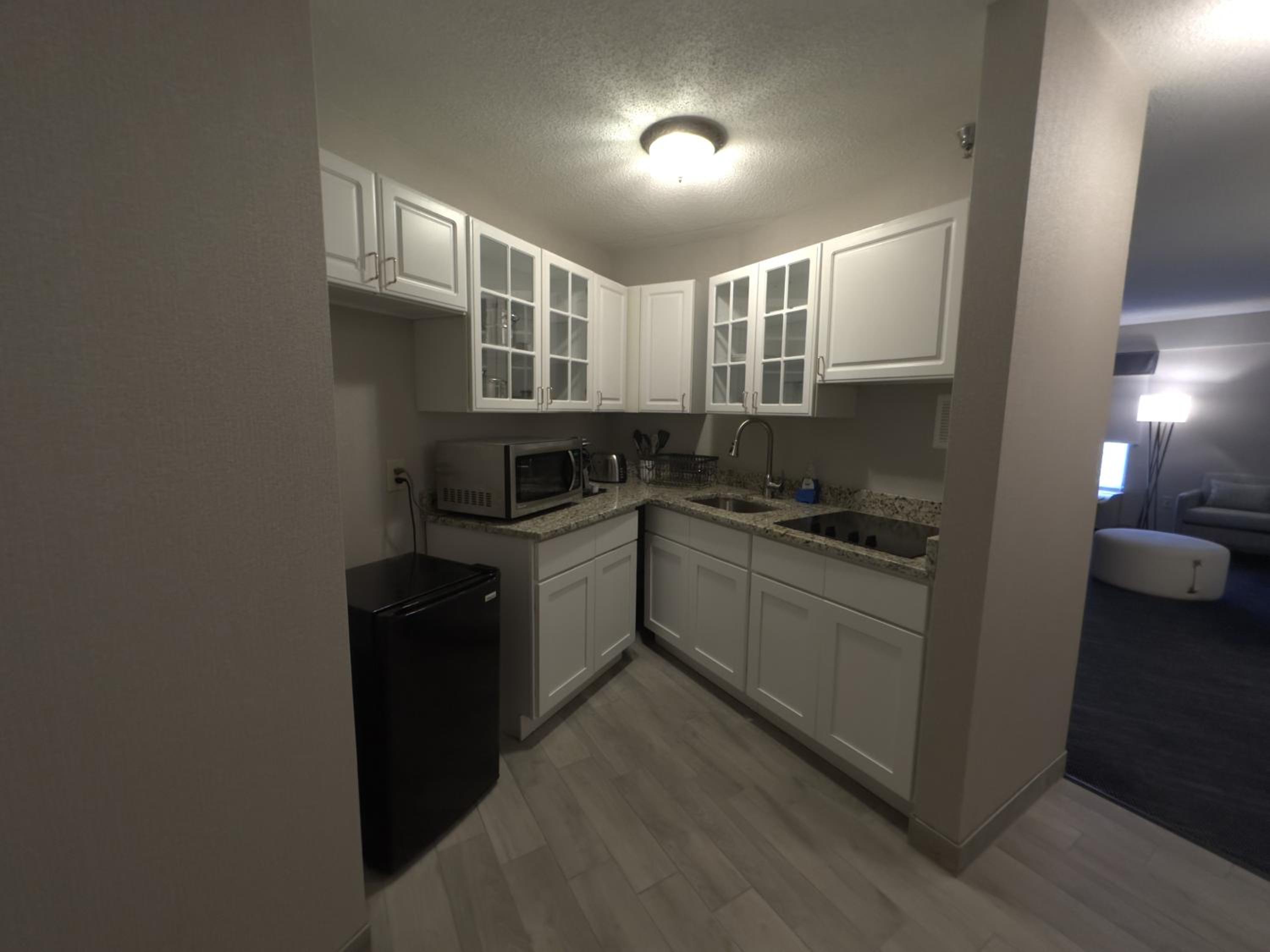 Waynesboro Vacations - Wingate by Wyndham Waynesboro - Property Image 9