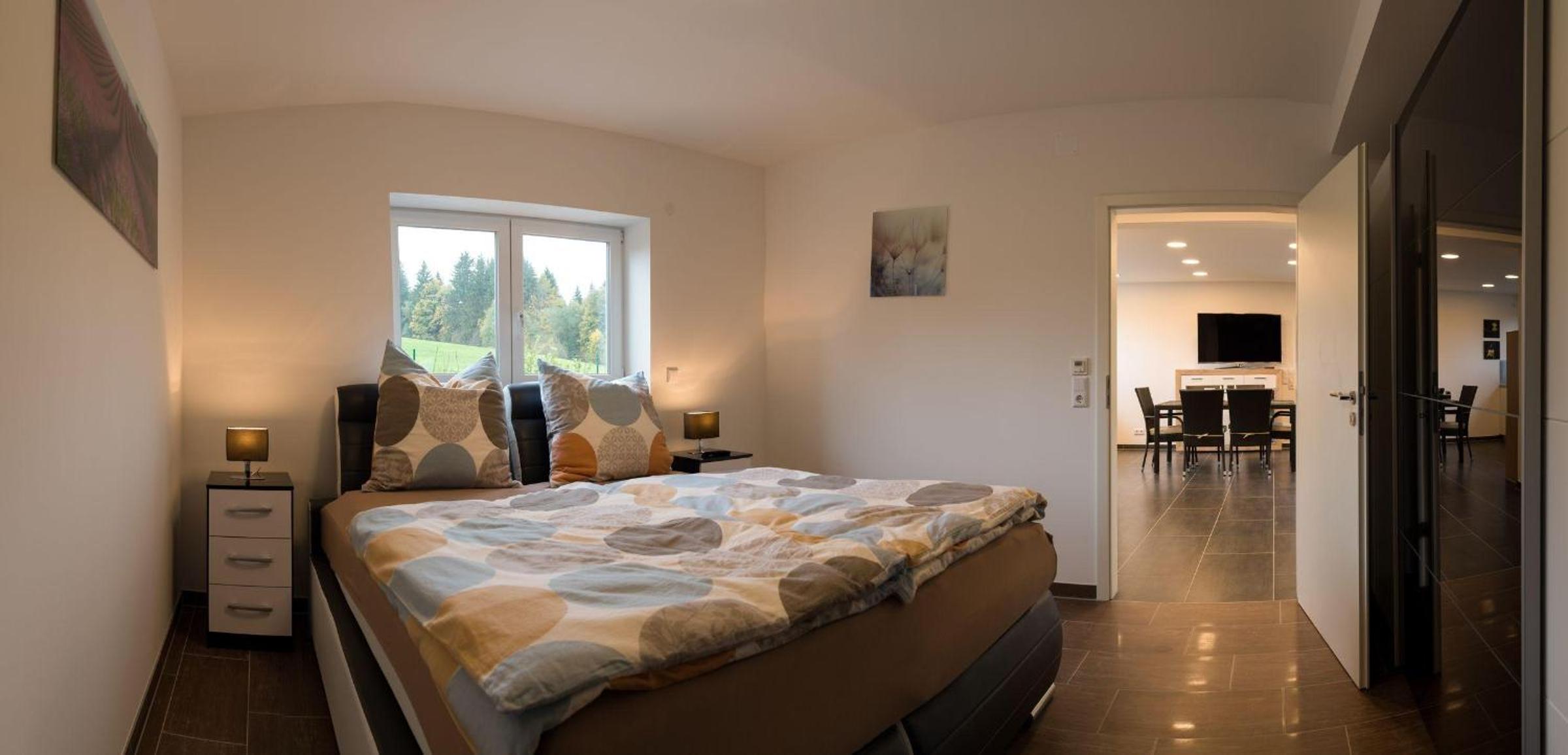Moderne-barrierefreie-Ferienwohnung view 2