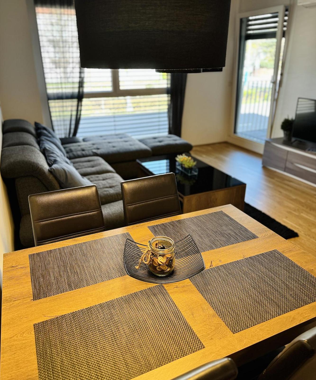 Brand New Apartment, Top Location-Near VIC/Danube